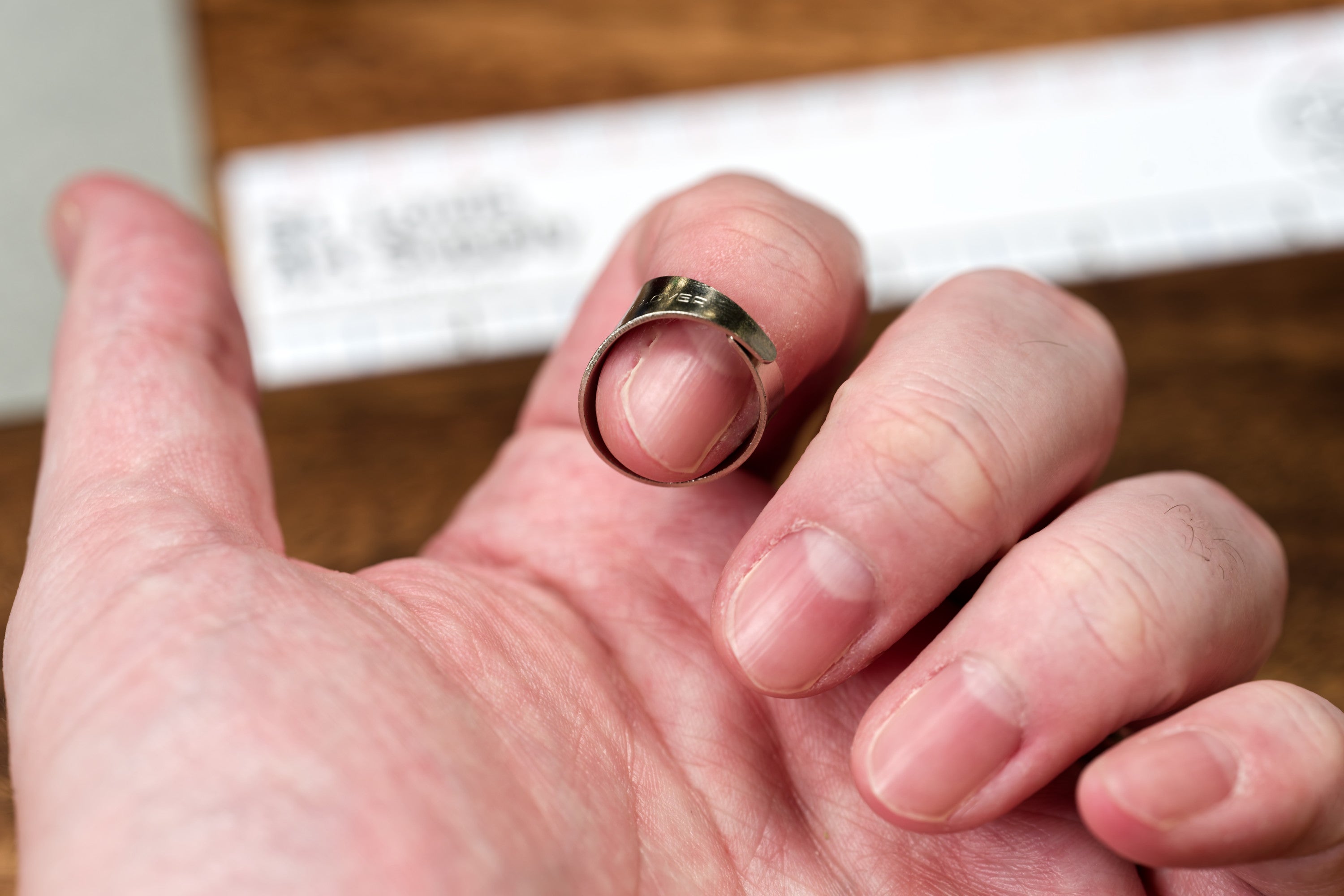 Adjustable Ring Thimble