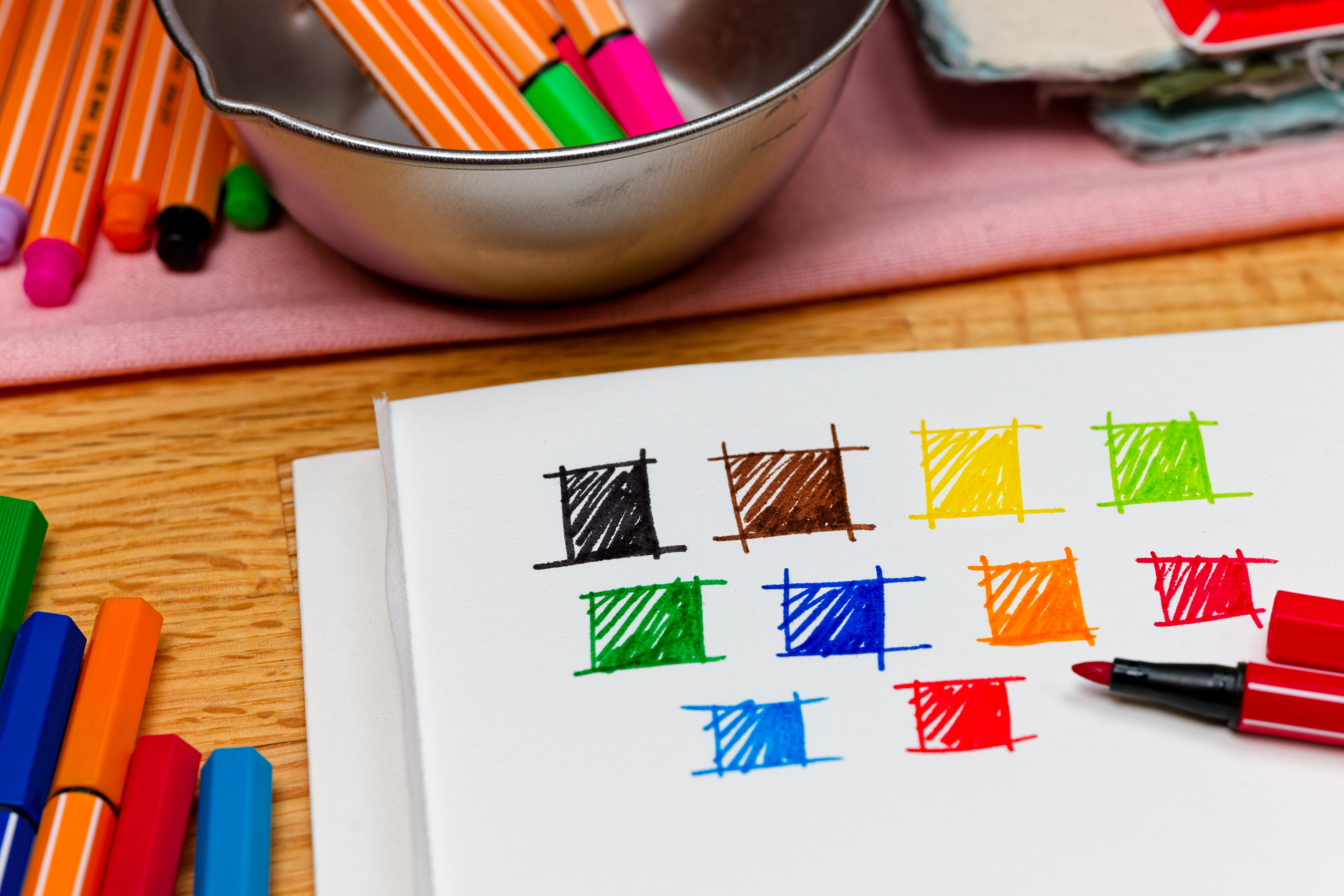 Pen 68 Fine-Tip Markers, Classic Set of 10