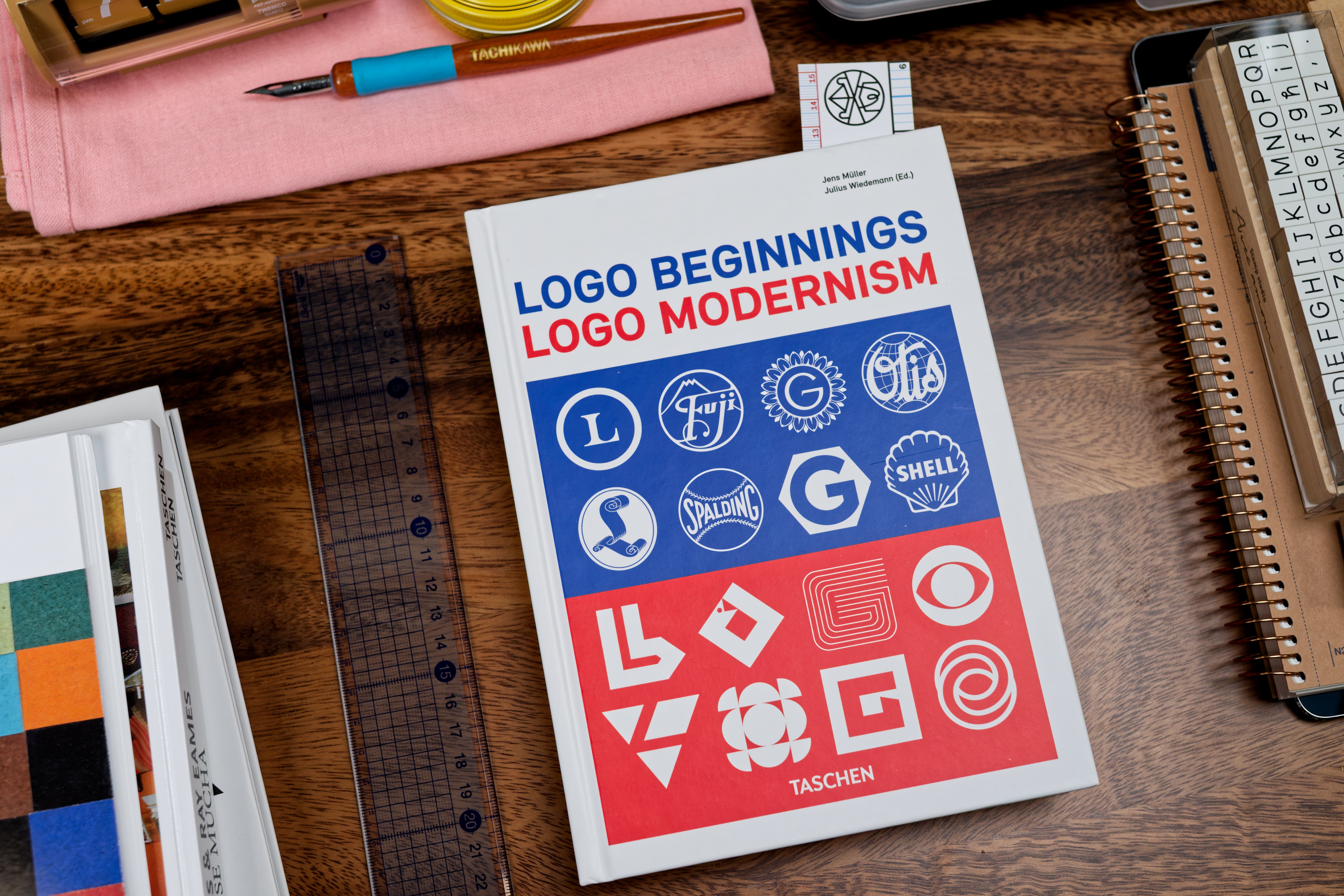 Logo Beginnings / Logo Modernism