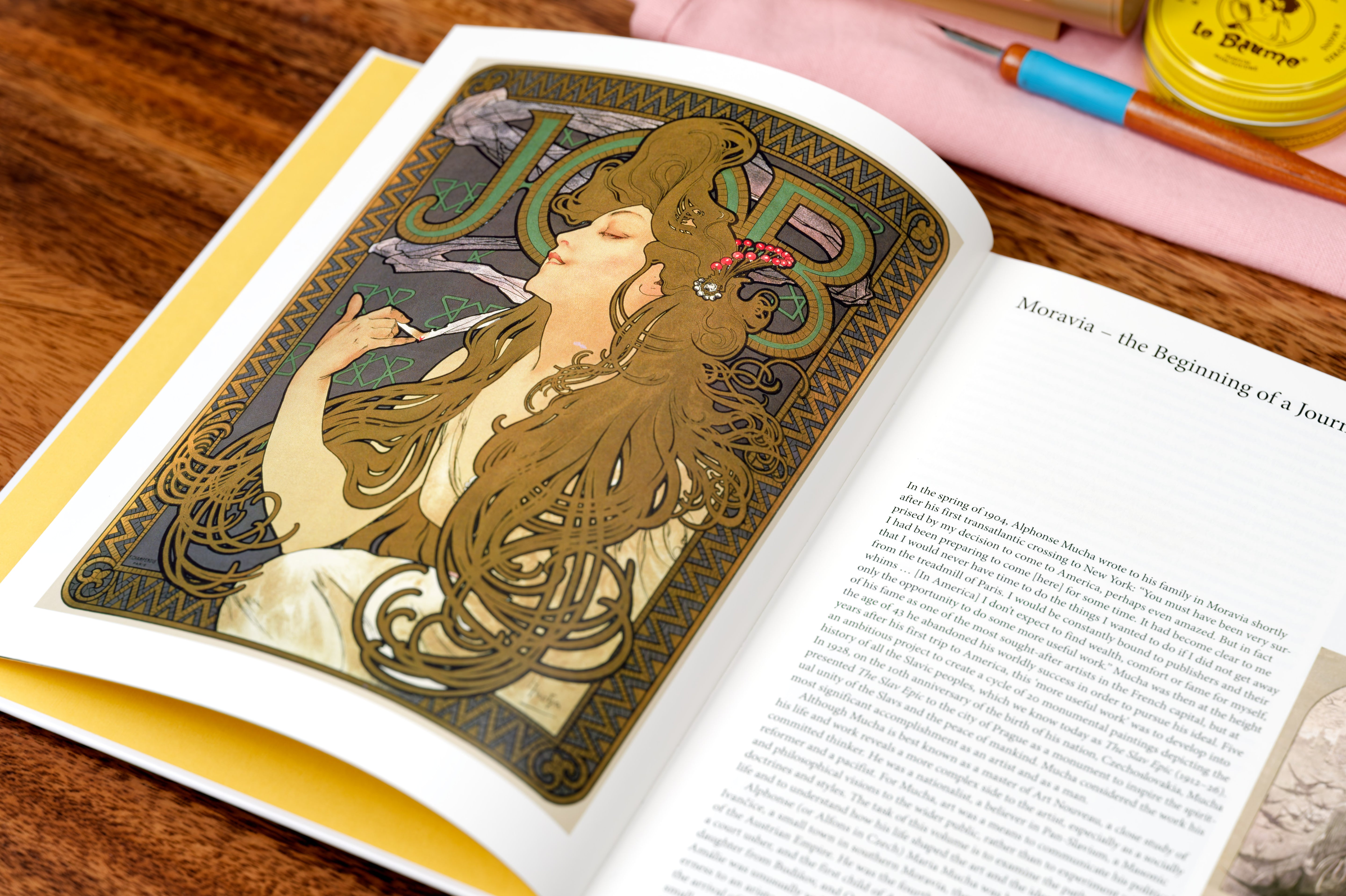 Mucha (Basic Art)