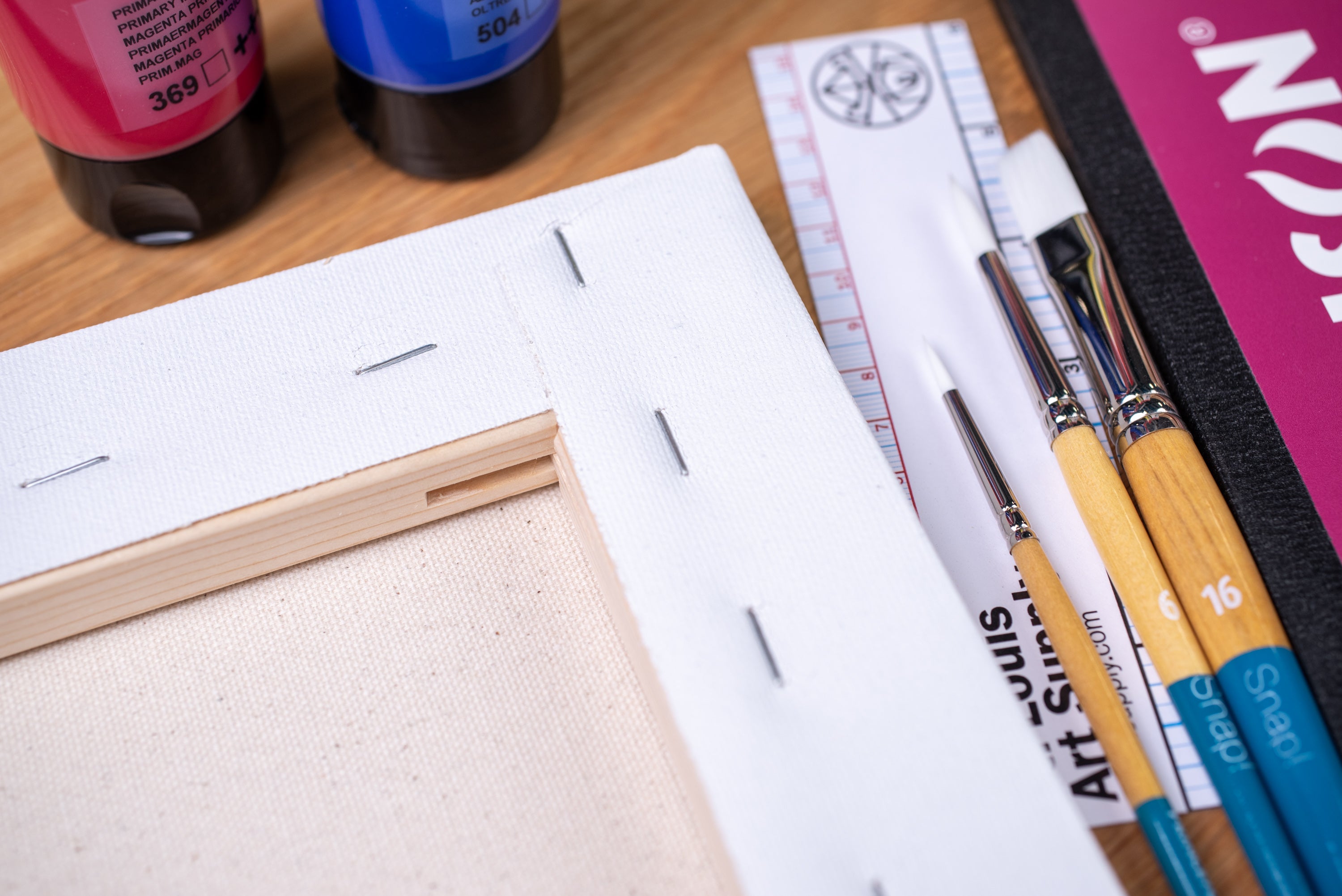 Desktop Studio: Acrylic Painting Bundle