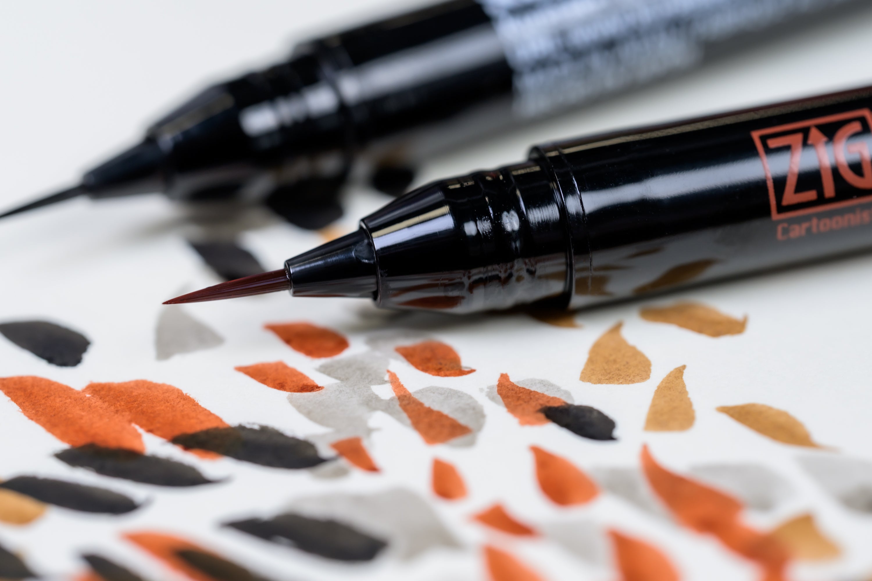 Ai Liner Ultrafine Brush Pen