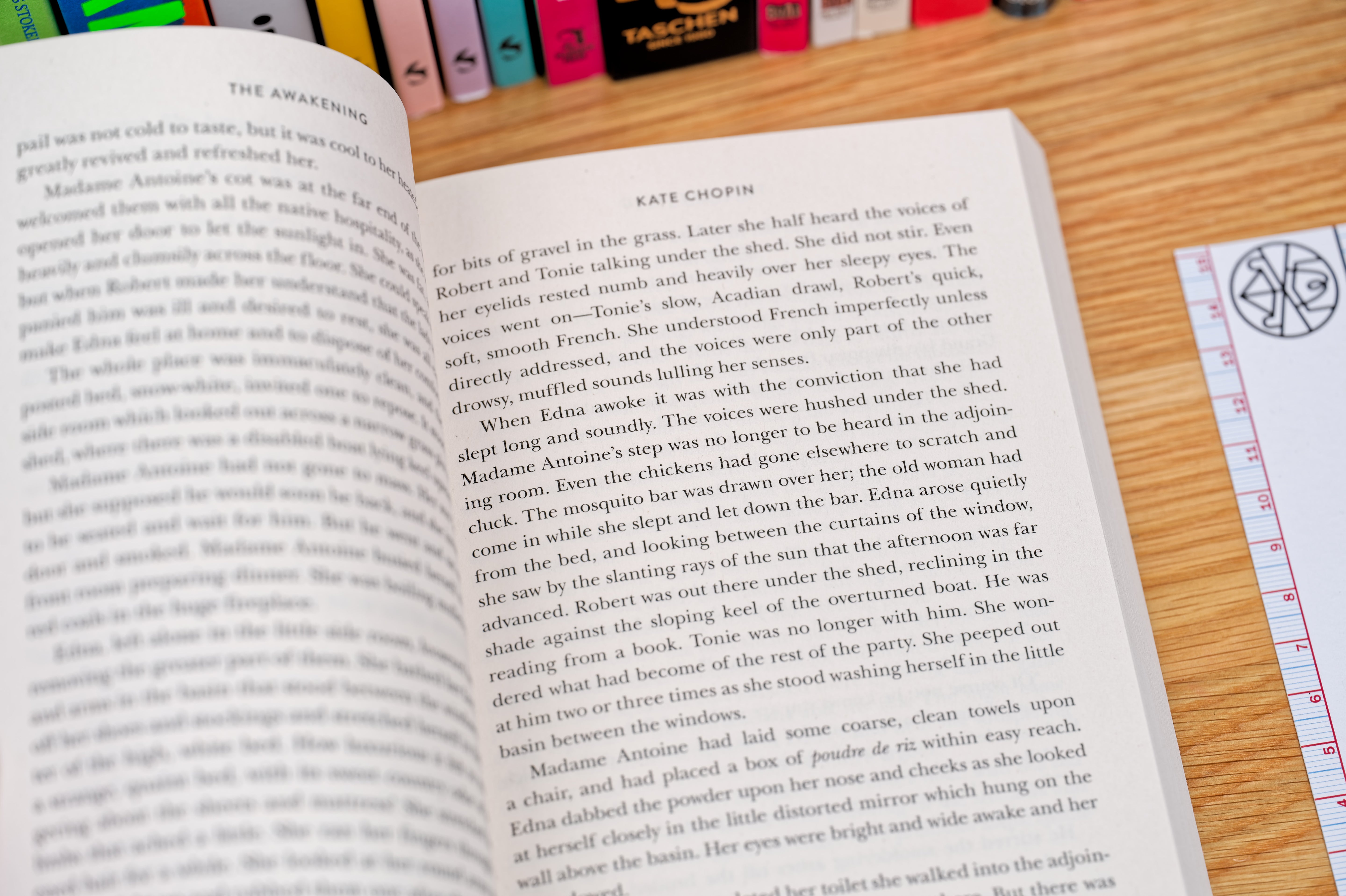 The Awakening and Other Stories (Signature Editions)