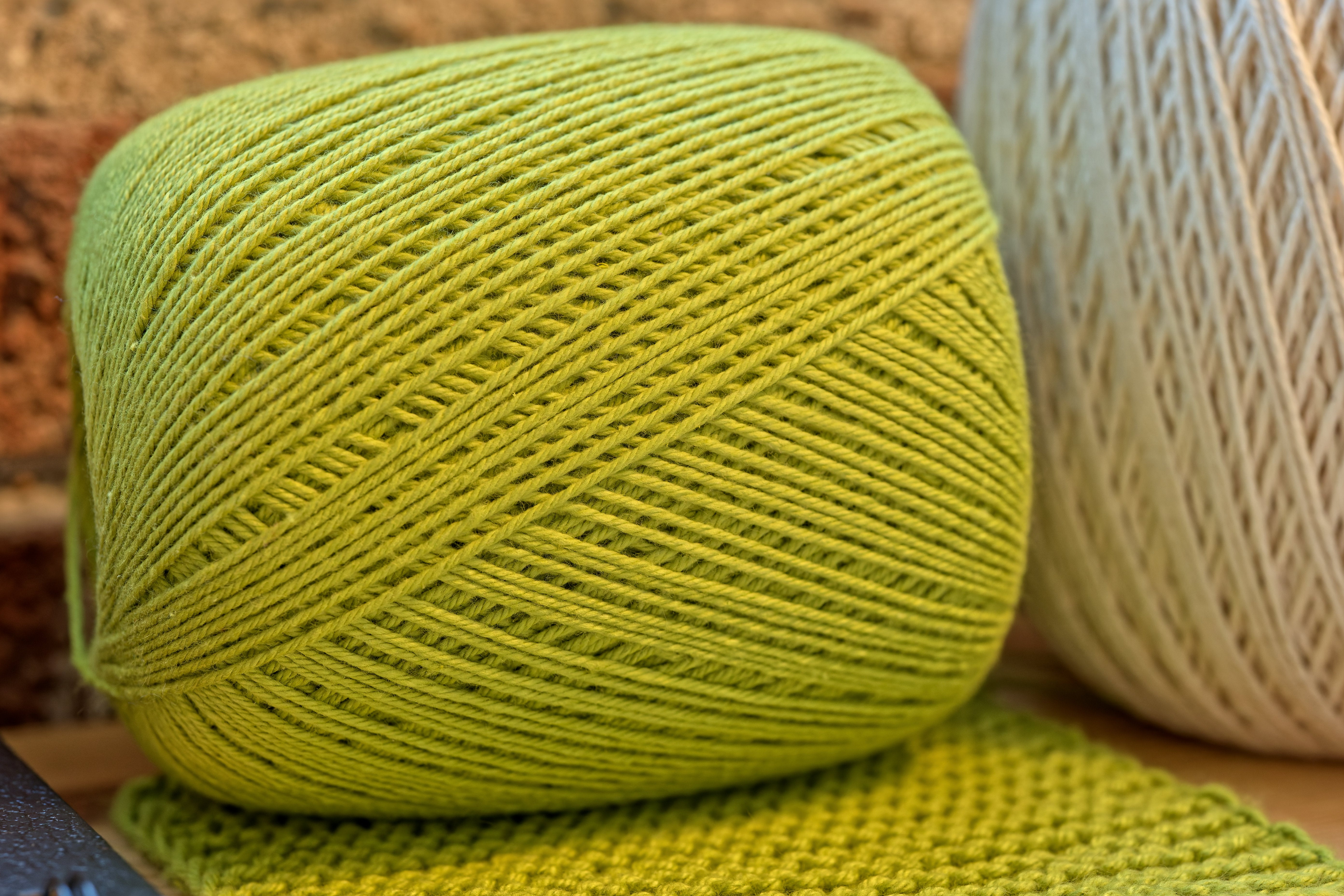 Natural Cotton Maxcolor 4/4 Yarn, #6394 Lavender