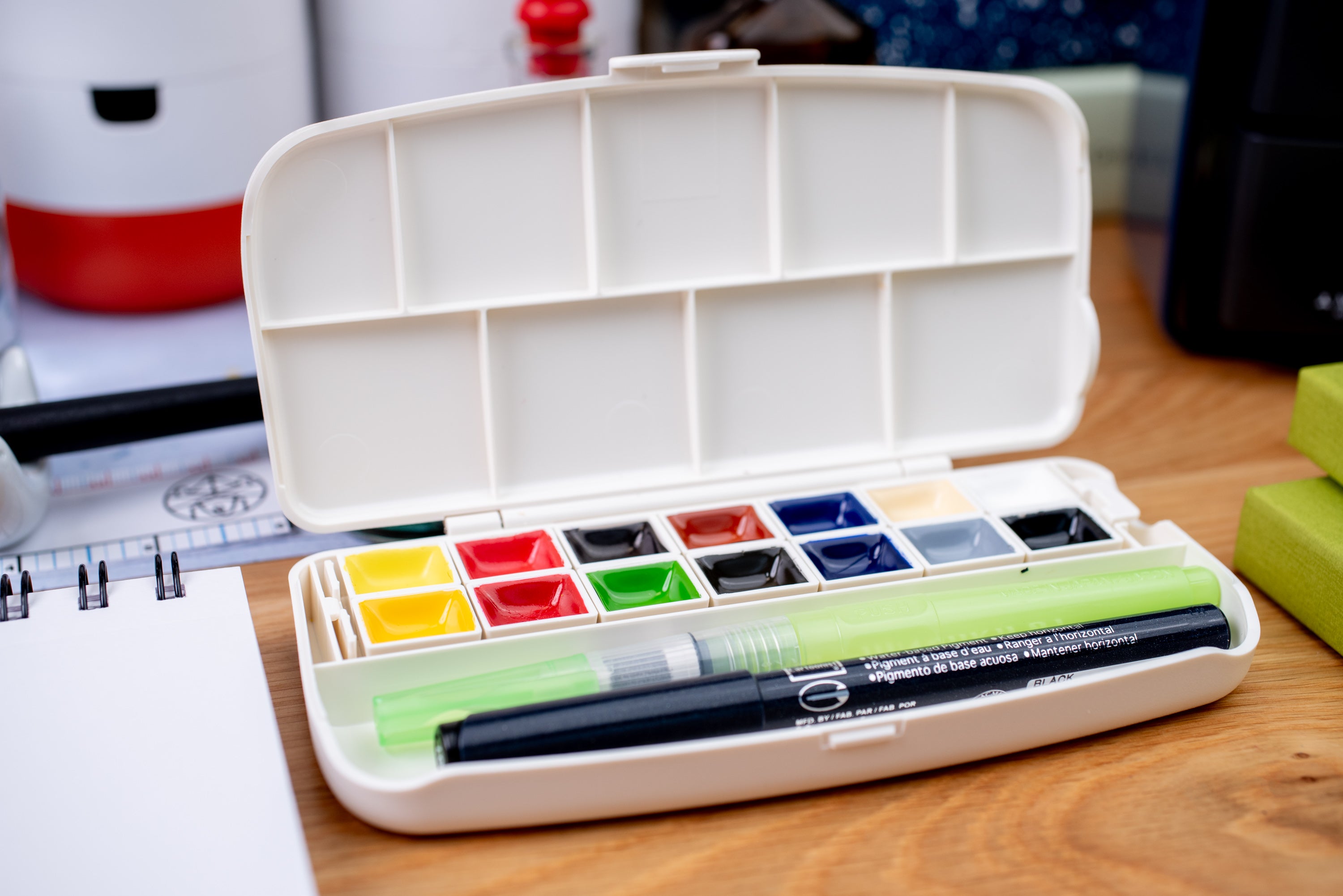 Gansai Tambi Watercolors, Travel Set of 14