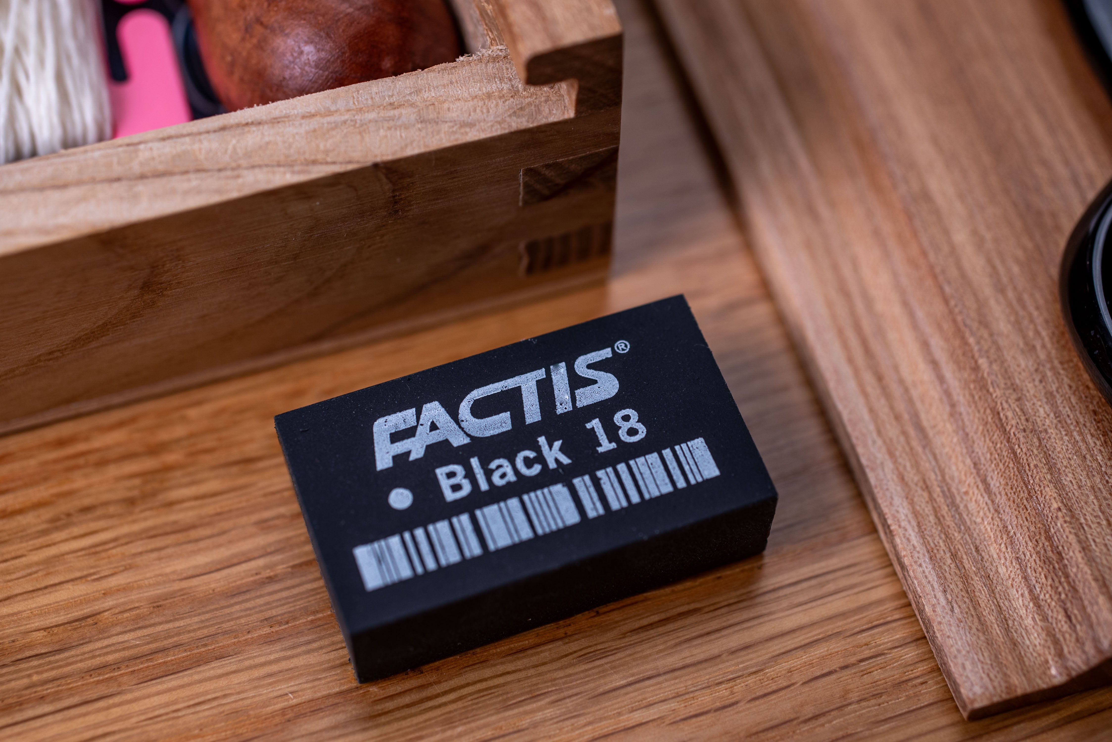 Factis Black 18 Mini Eraser