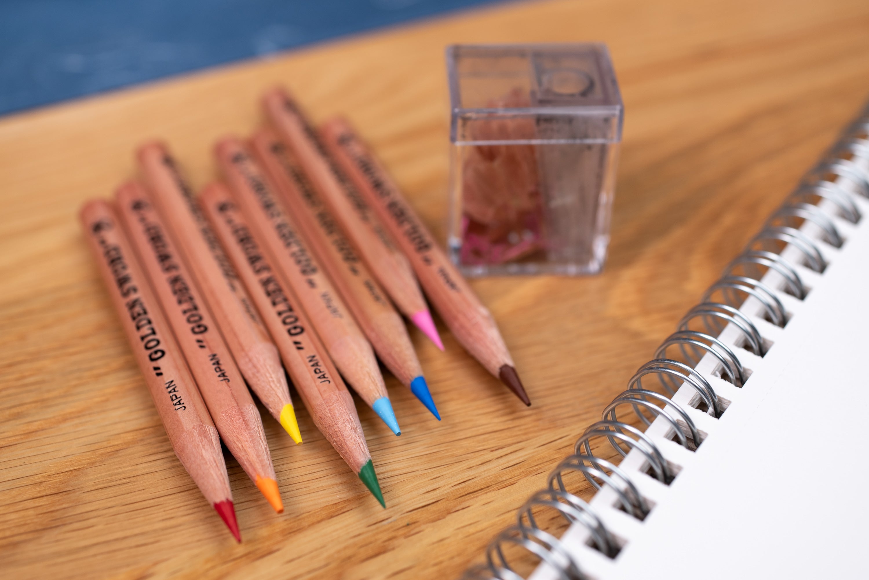 "Golden Sword" Mini Colored Pencil Set