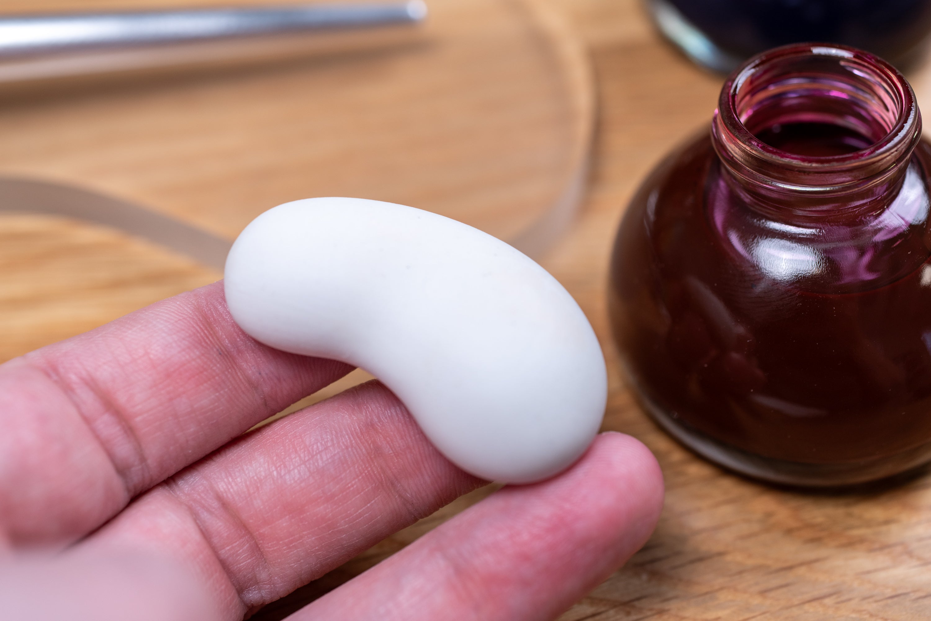 Hasami Pen Rest, Karayaki (Unglazed Porcelain)