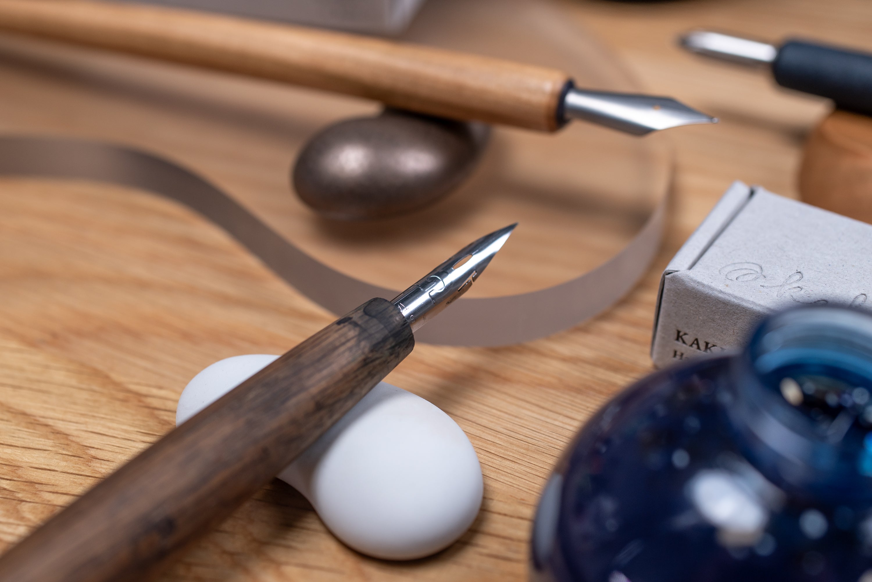 Hasami Pen Rest, Karayaki (Unglazed Porcelain)