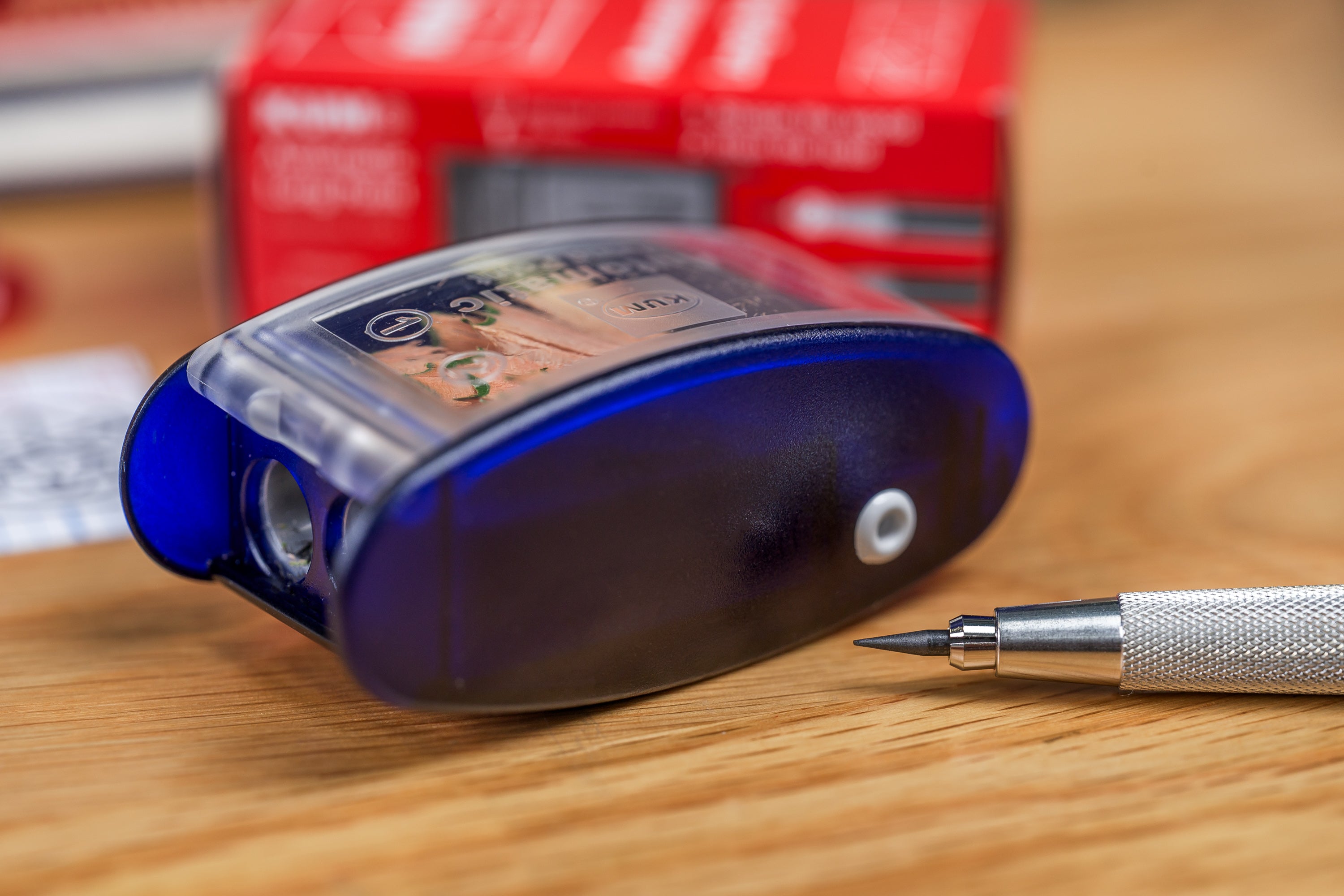 Automatic Long Point Sharpener (With Pointers)