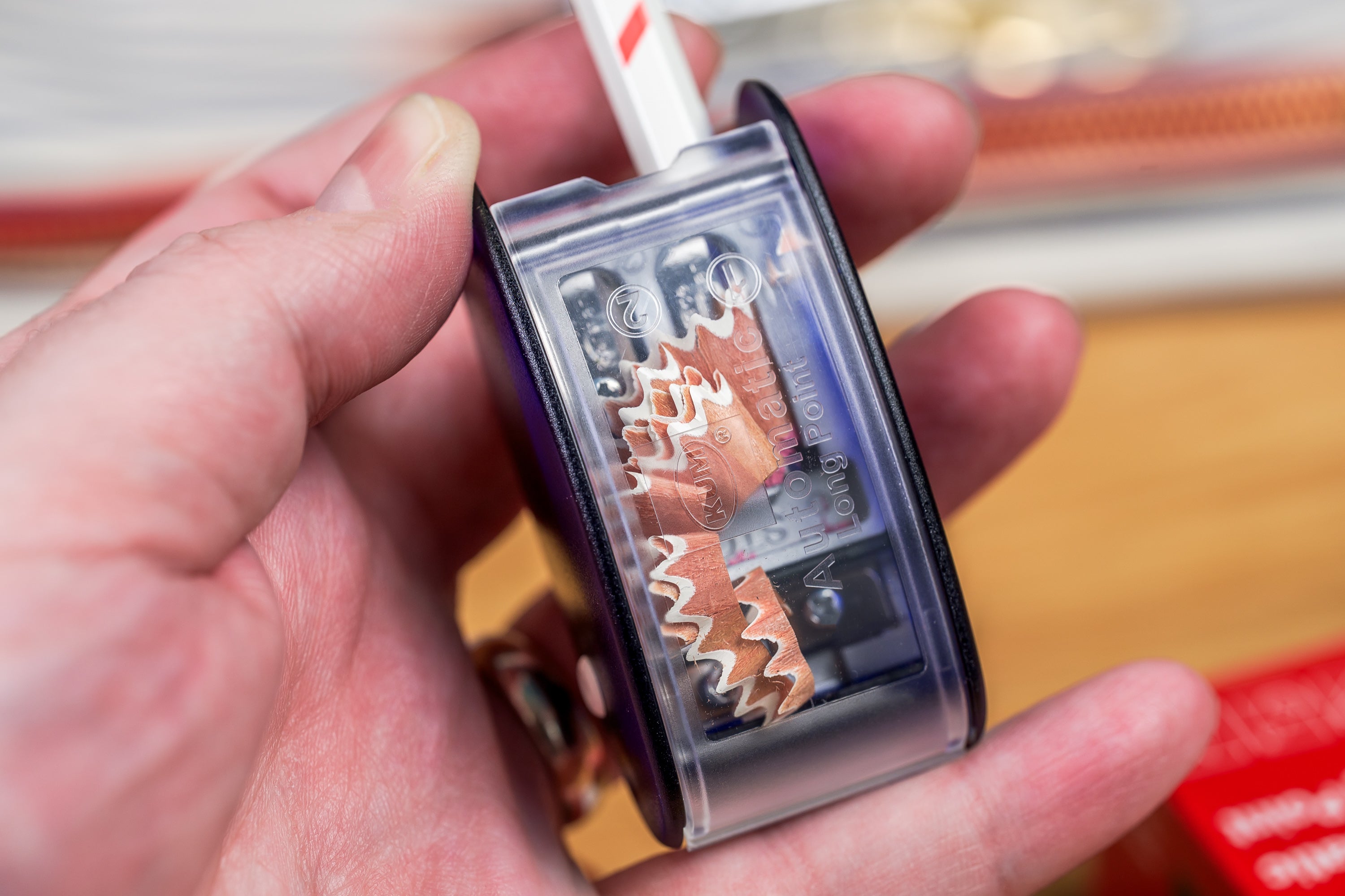 Automatic Long Point Sharpener (With Pointers)