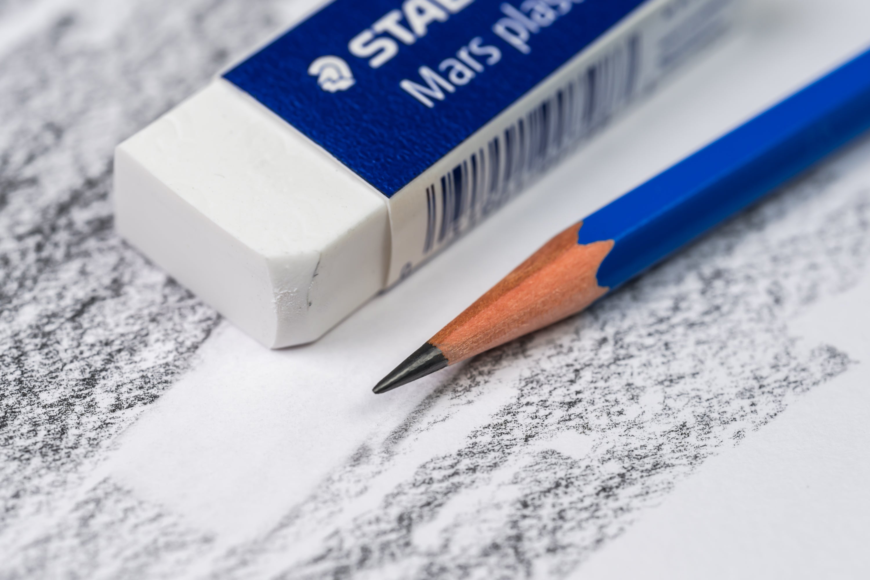 Mars Lumograph Drawing Pencil