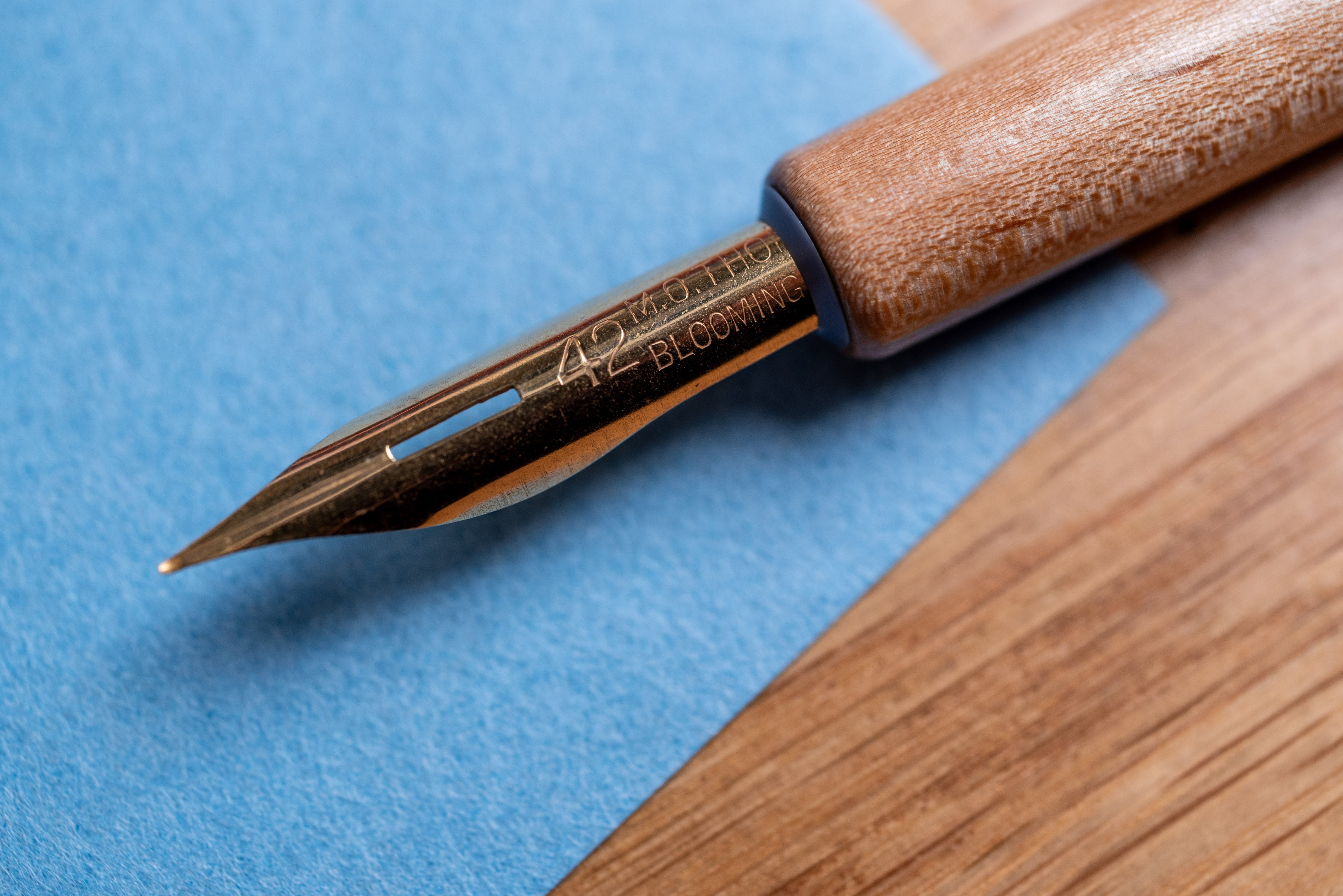 M. O. Thompson #42 Gold-Plated Pen (Vintage)