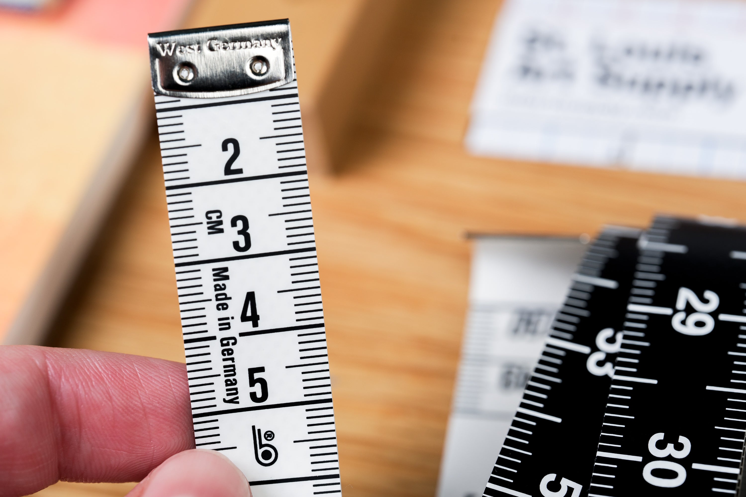 Tailor's Tape Measure (Inches + Centimeters)
