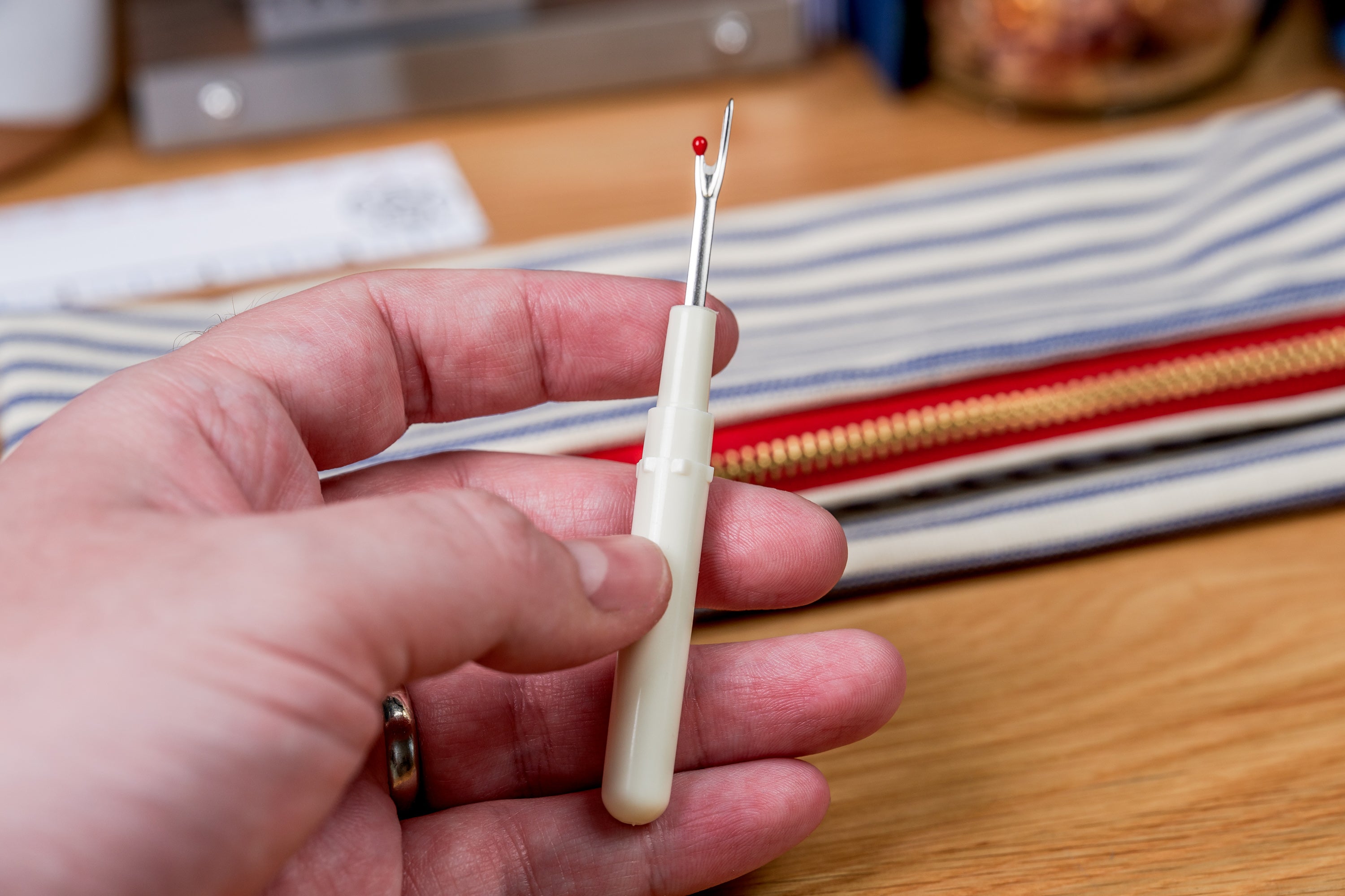 Mini Seam Ripper with Cap
