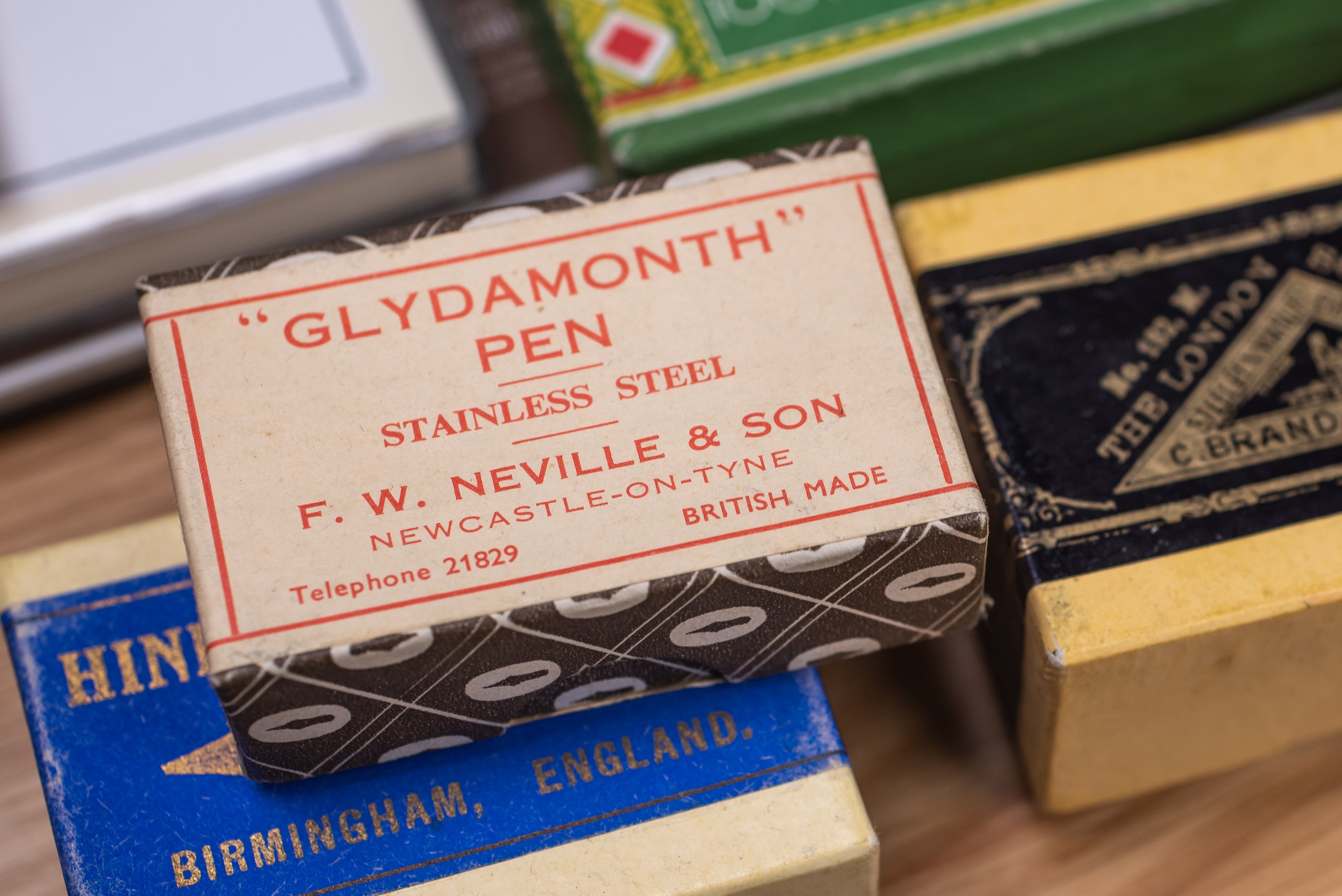 H.W. Neville & Son "Glydamonth" Pen Nib (Vintage)