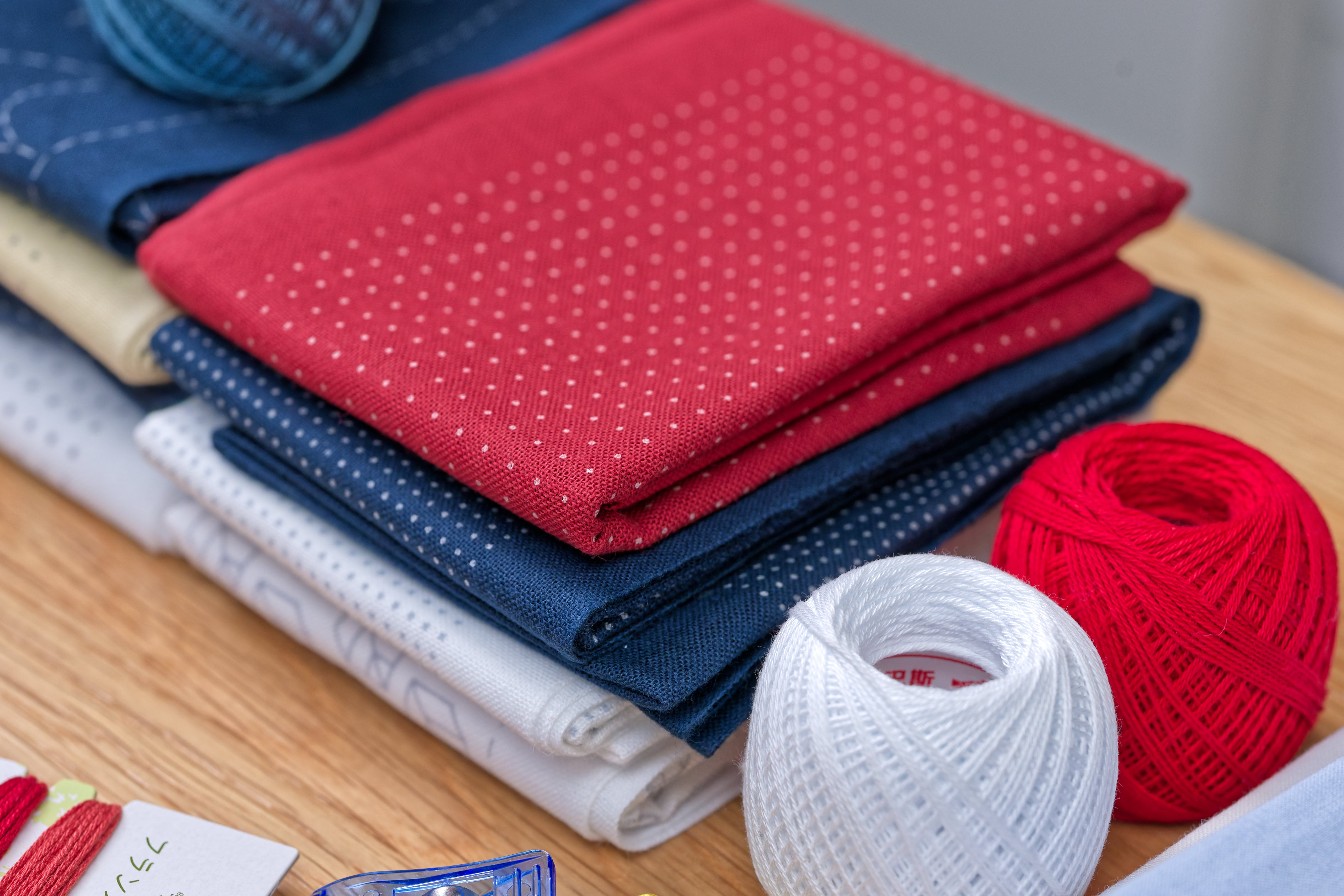 Olympus Sashiko Cloth, Water-Erasable Dot Grid