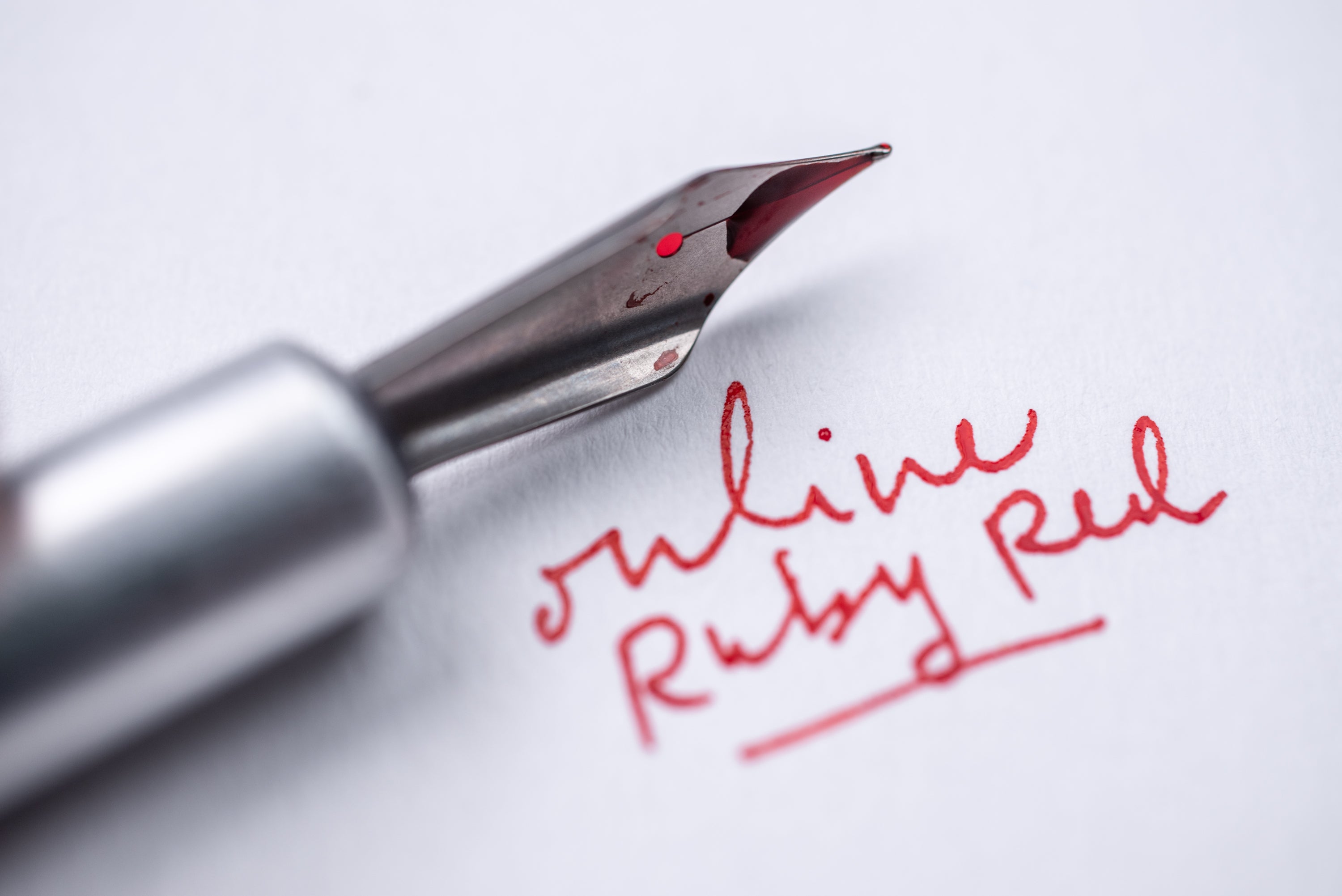 ONLINE Bottled Fountain Pen Ink, Ruby Red