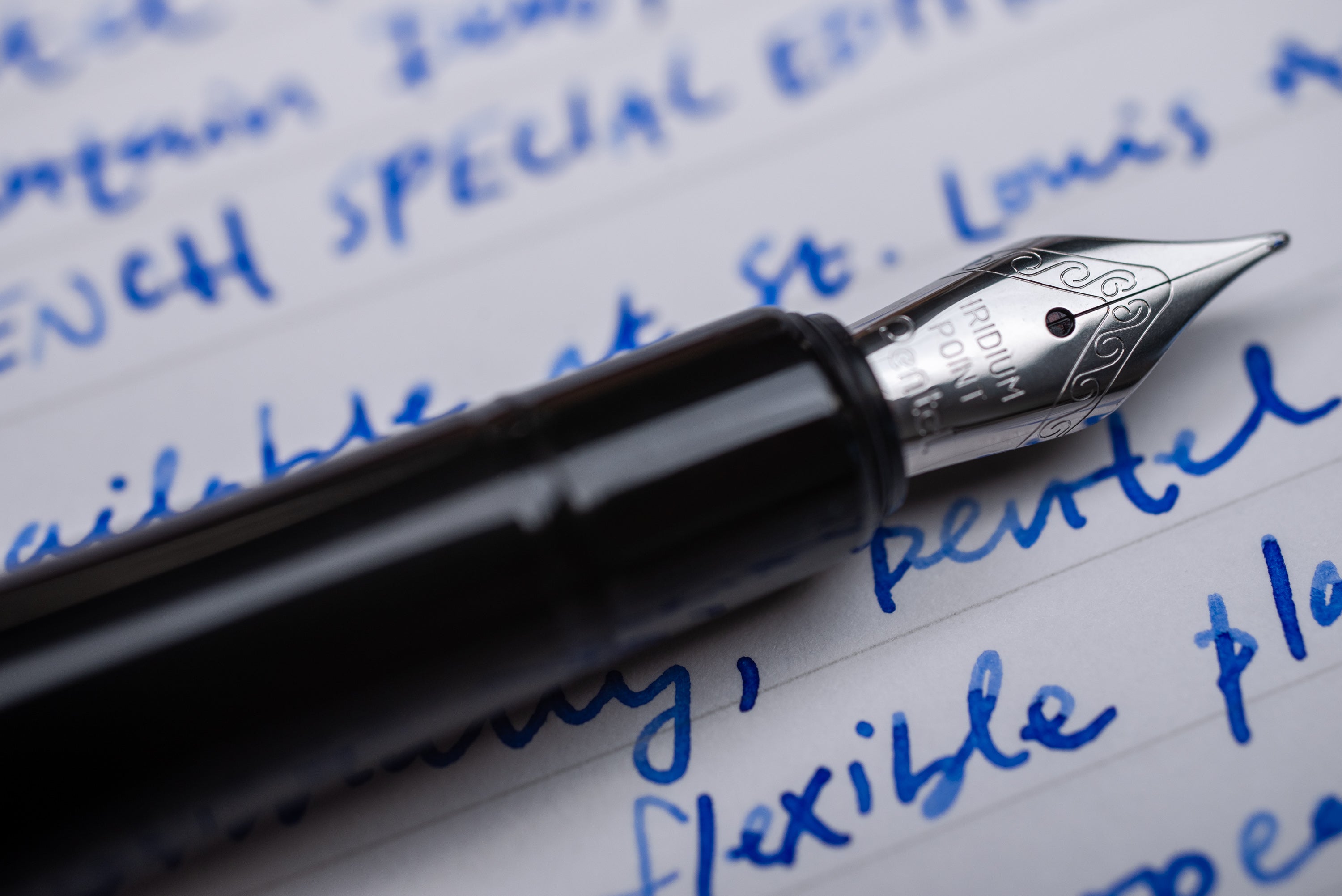 Tradio Classic Fountain Pen, Matte Blue