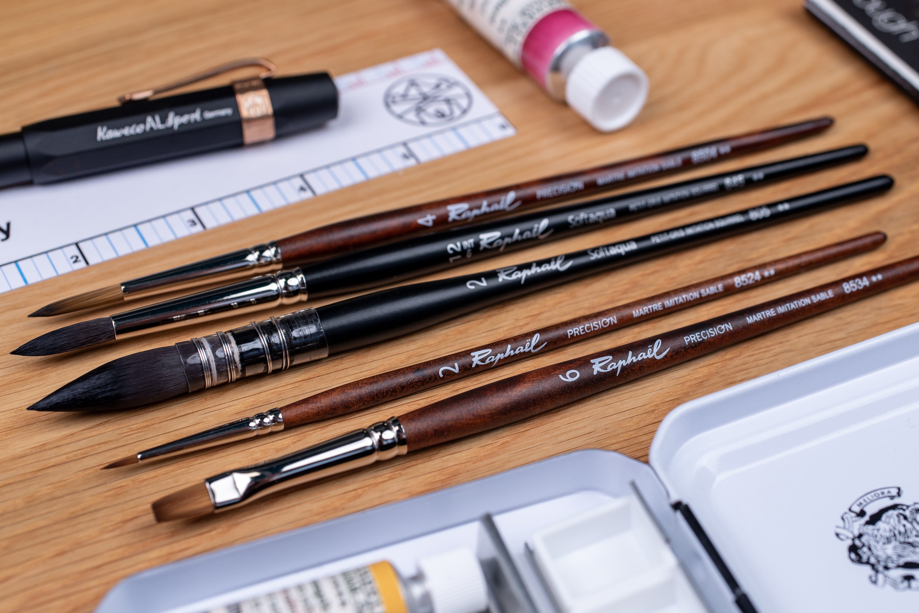 Raphaël Essential Watercolor Brushes