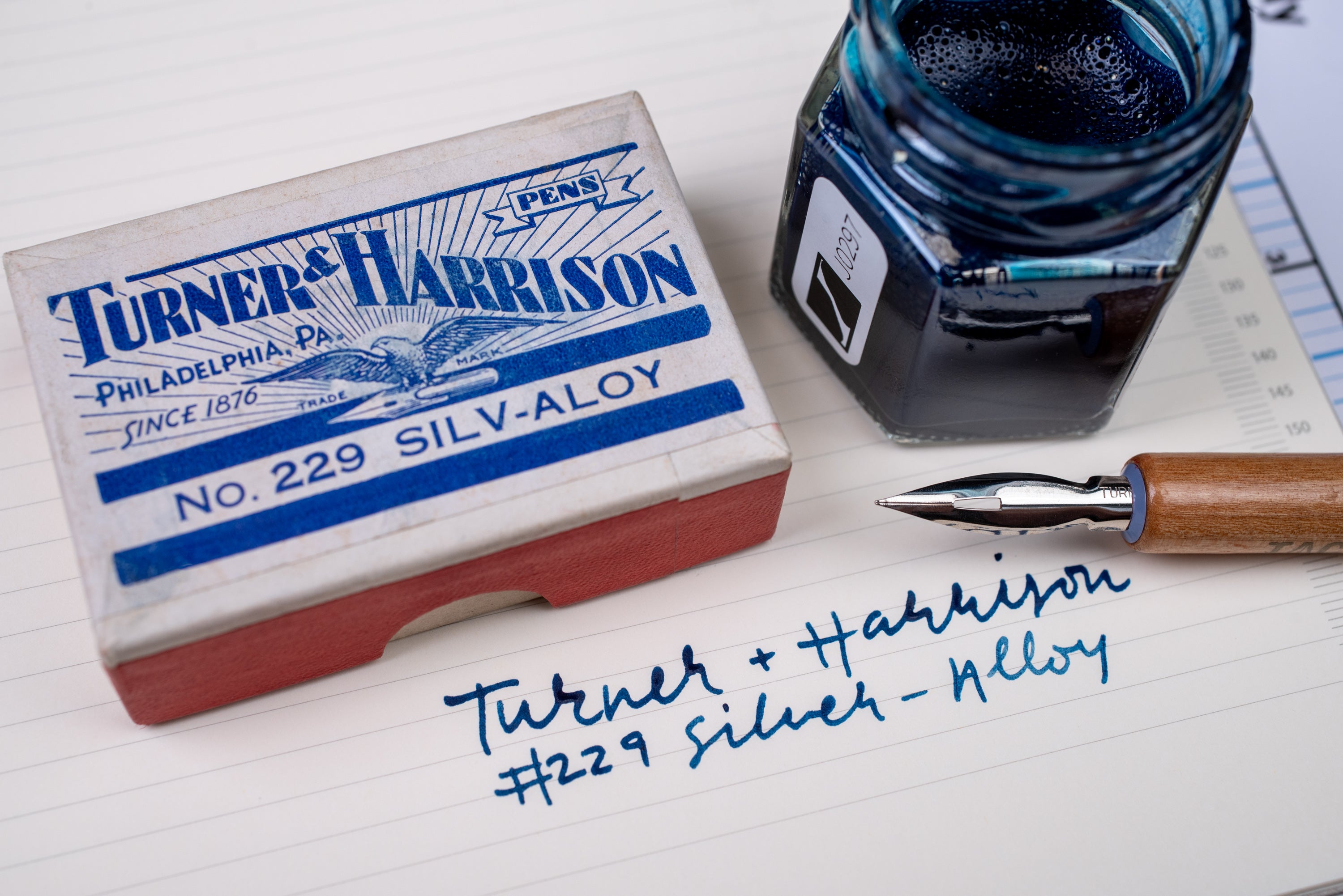 Turner & Harrison #229 Oval Point Pen (Vintage)