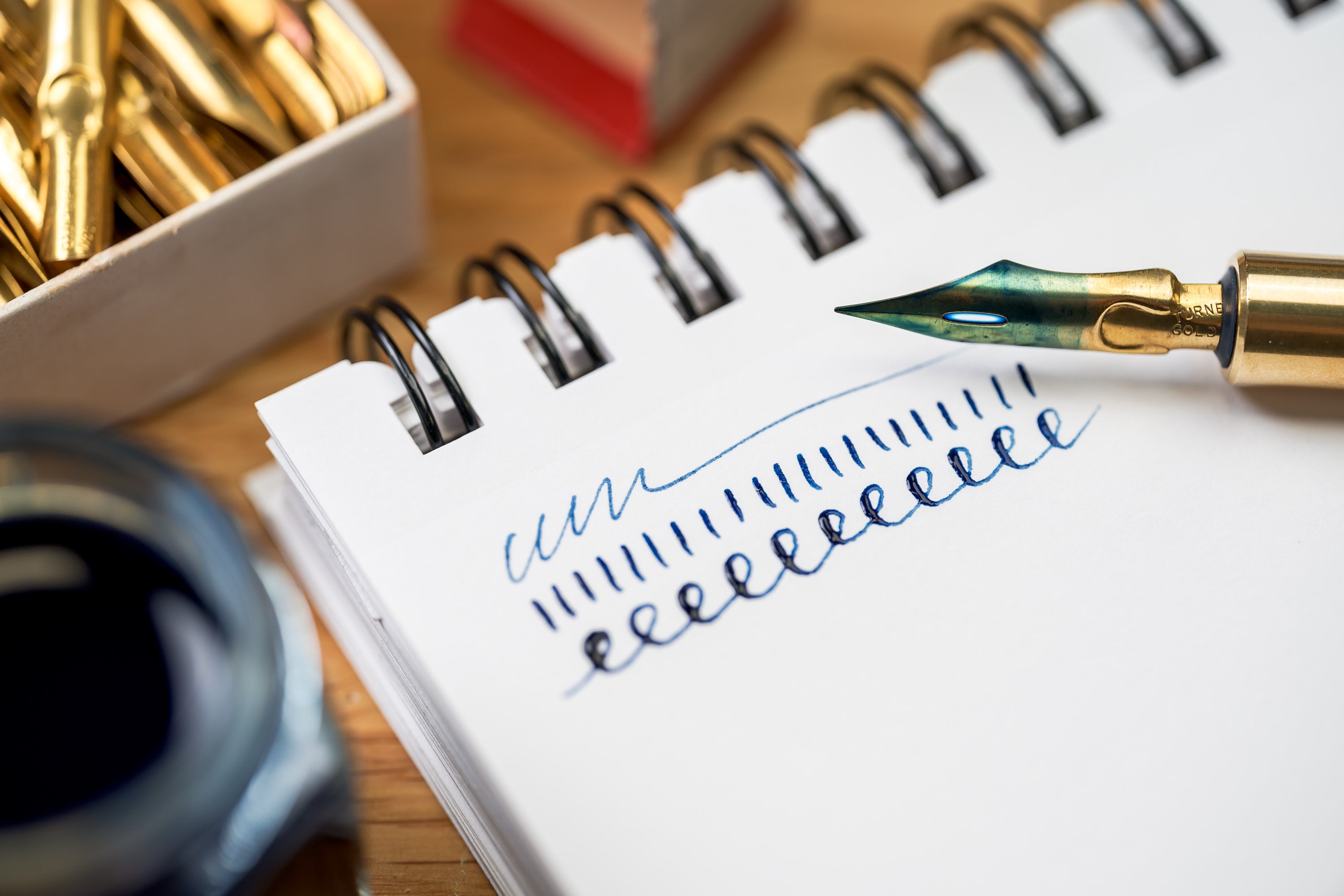 Turner & Harrison #739 Gold-Plated Falcon Pen (Vintage)