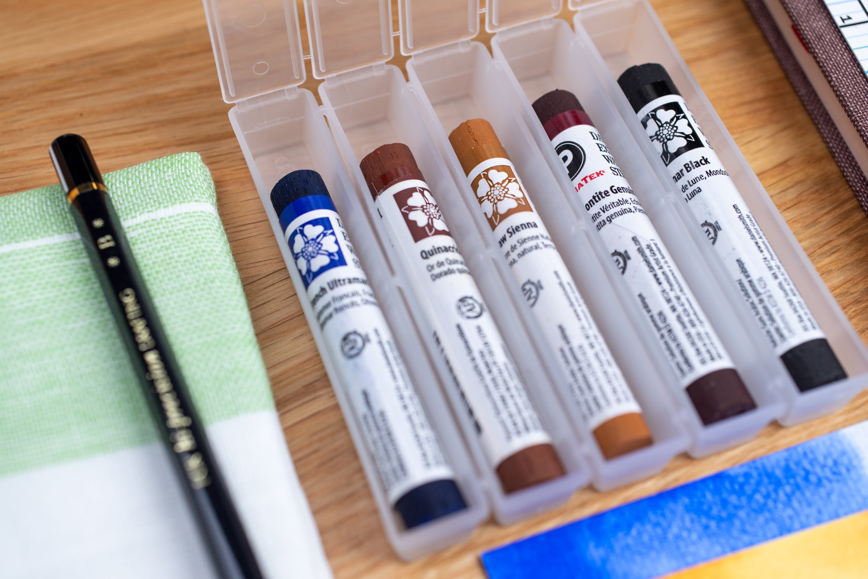 Extra Fine Watercolor Sticks, Granulation Set of 5