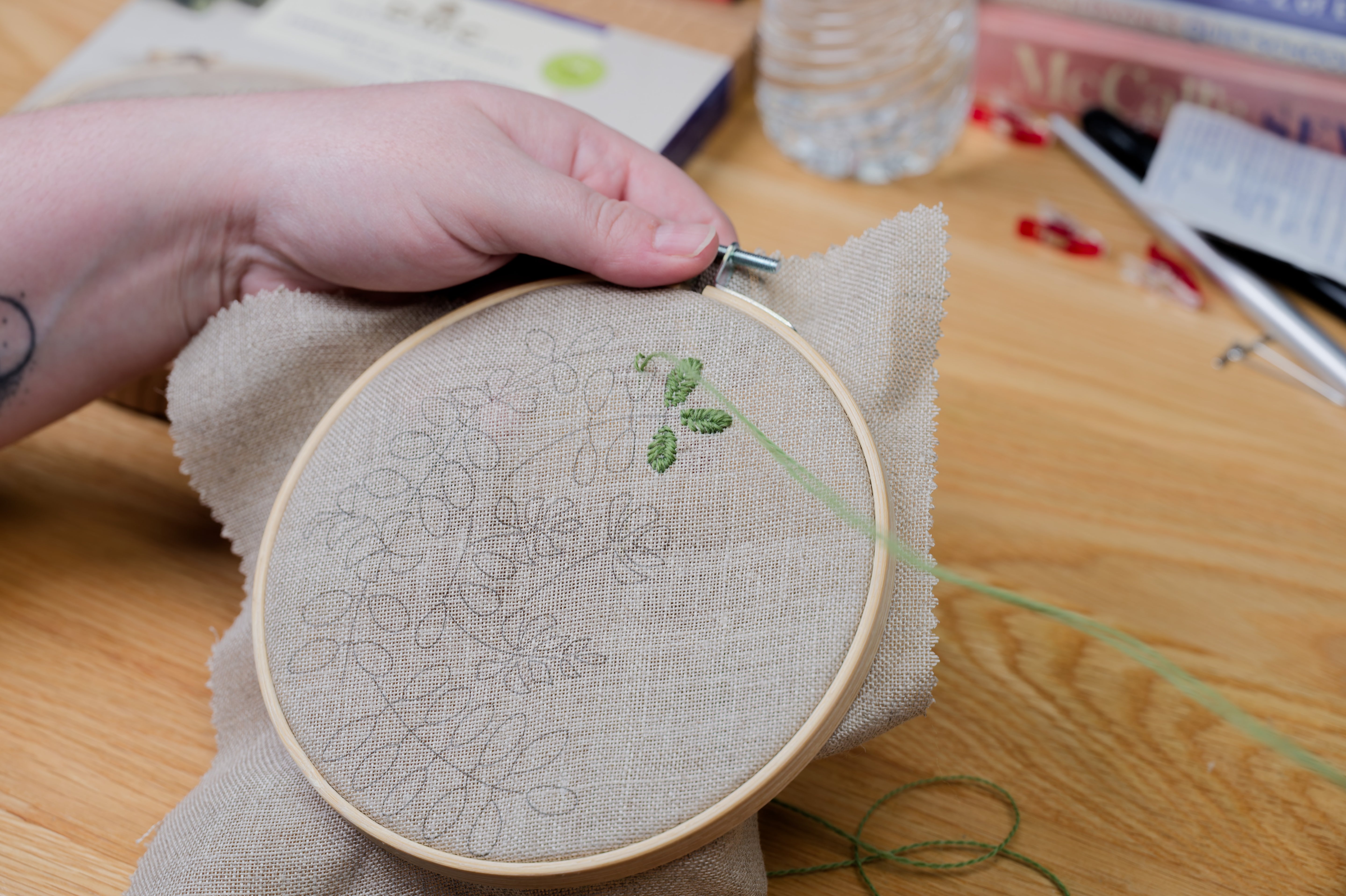 Eco Vita Wool Embroidery Kit, "Indigo"