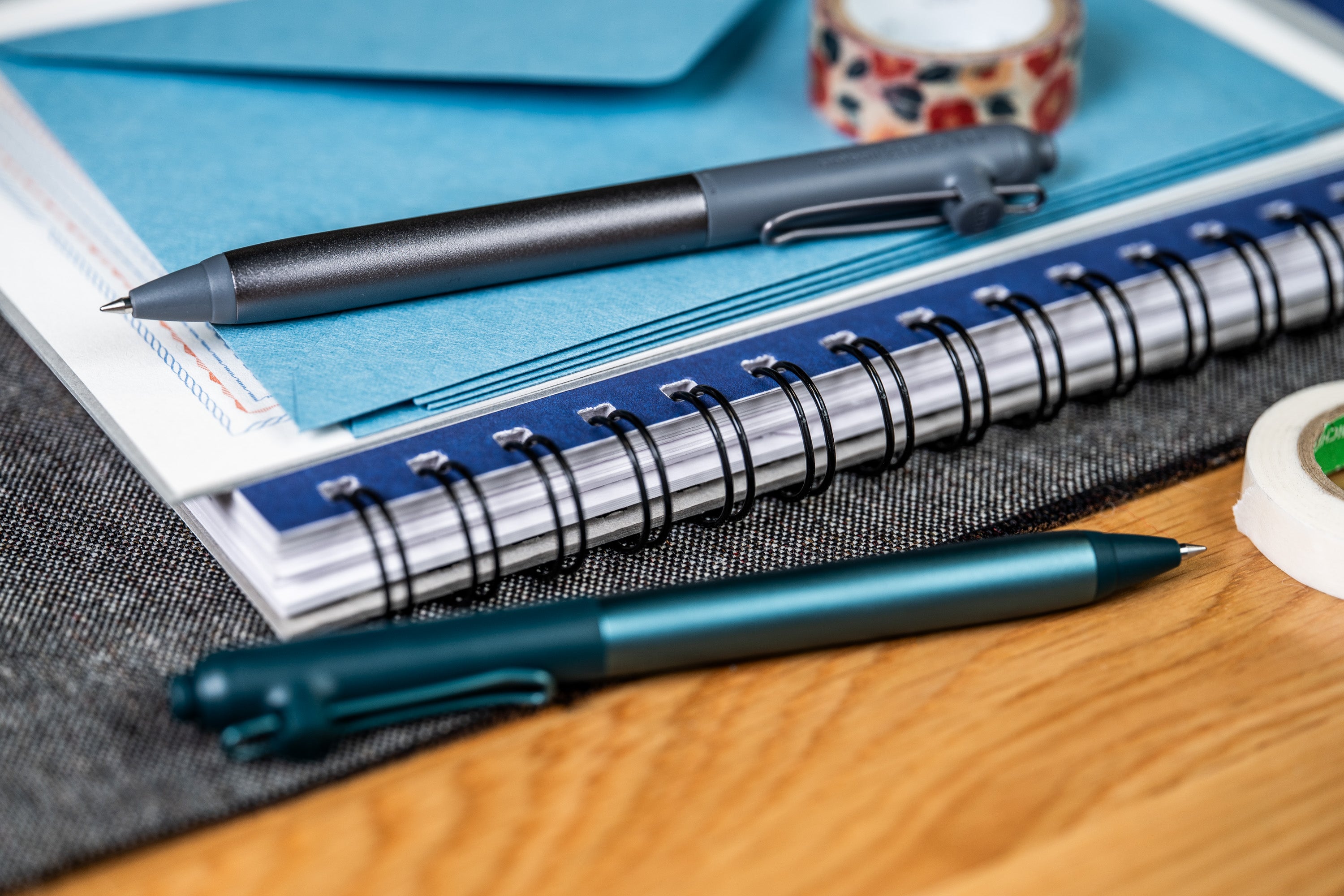 Zento Flow Rollerball Pen, Hematite