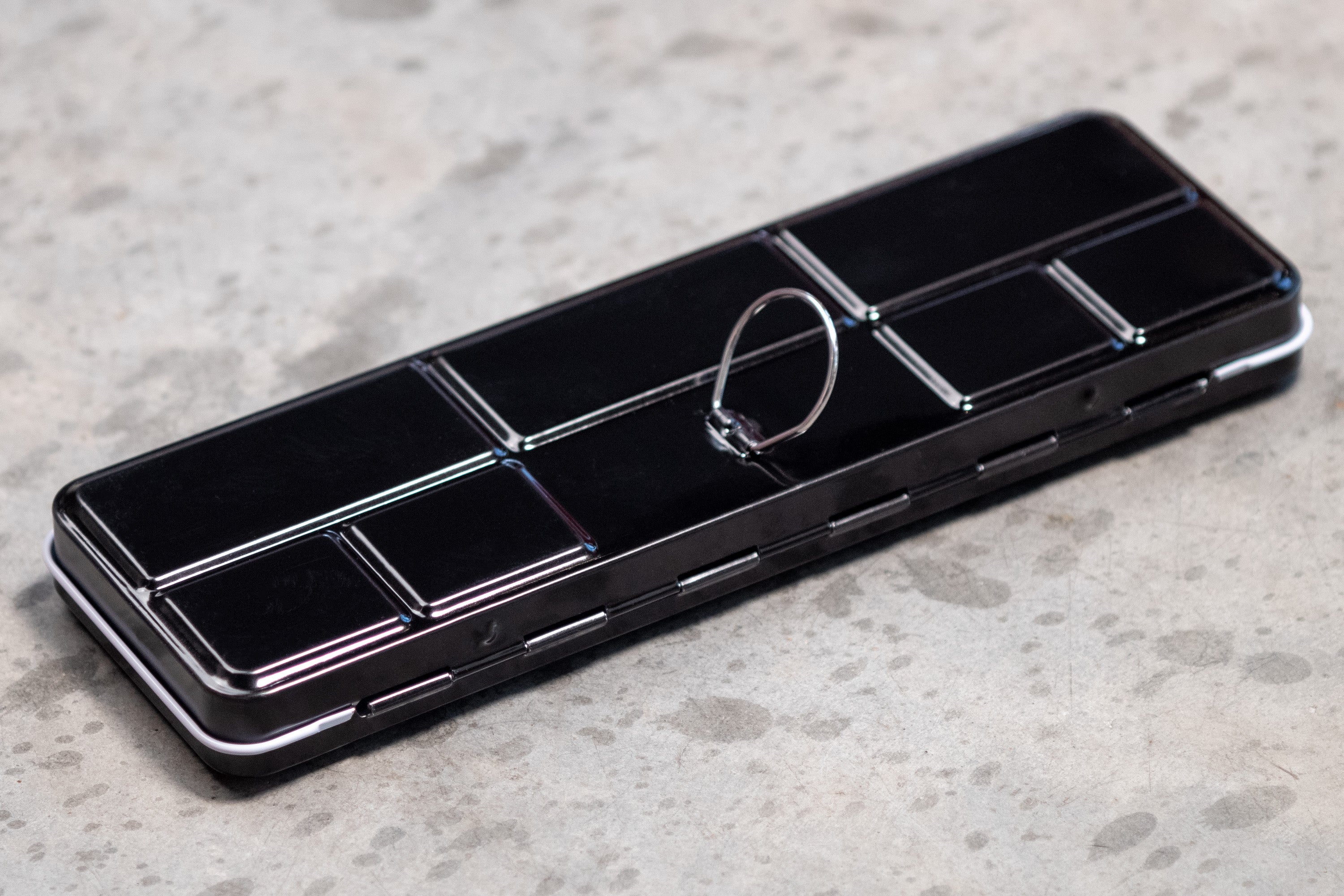 St. Louis Art Supply - Enameled metal watercolor tin, 24 slots - St. Louis Art Supply