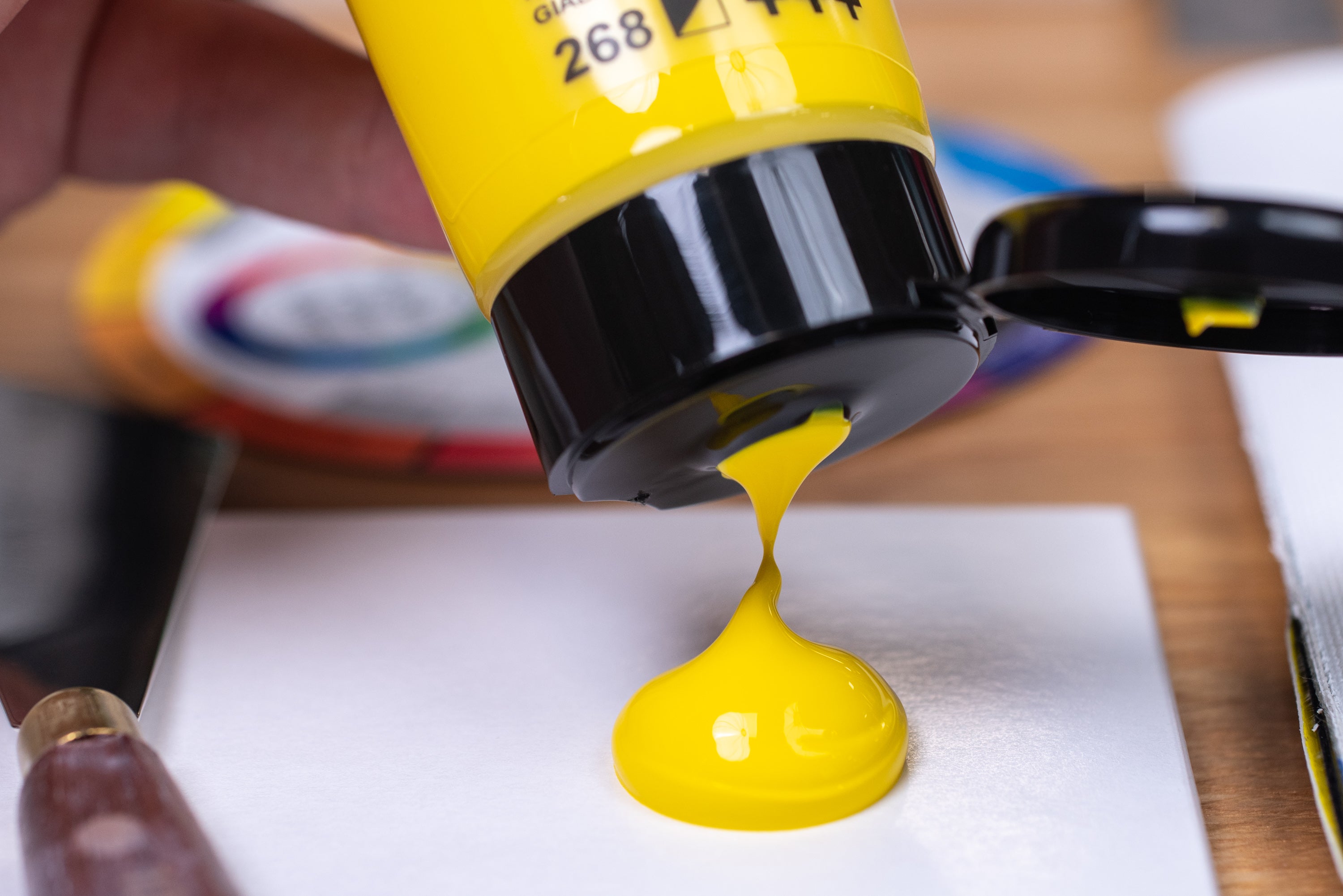 Amsterdam Standard Acrylic Colors, 120 mL, Azo Yellow Deep