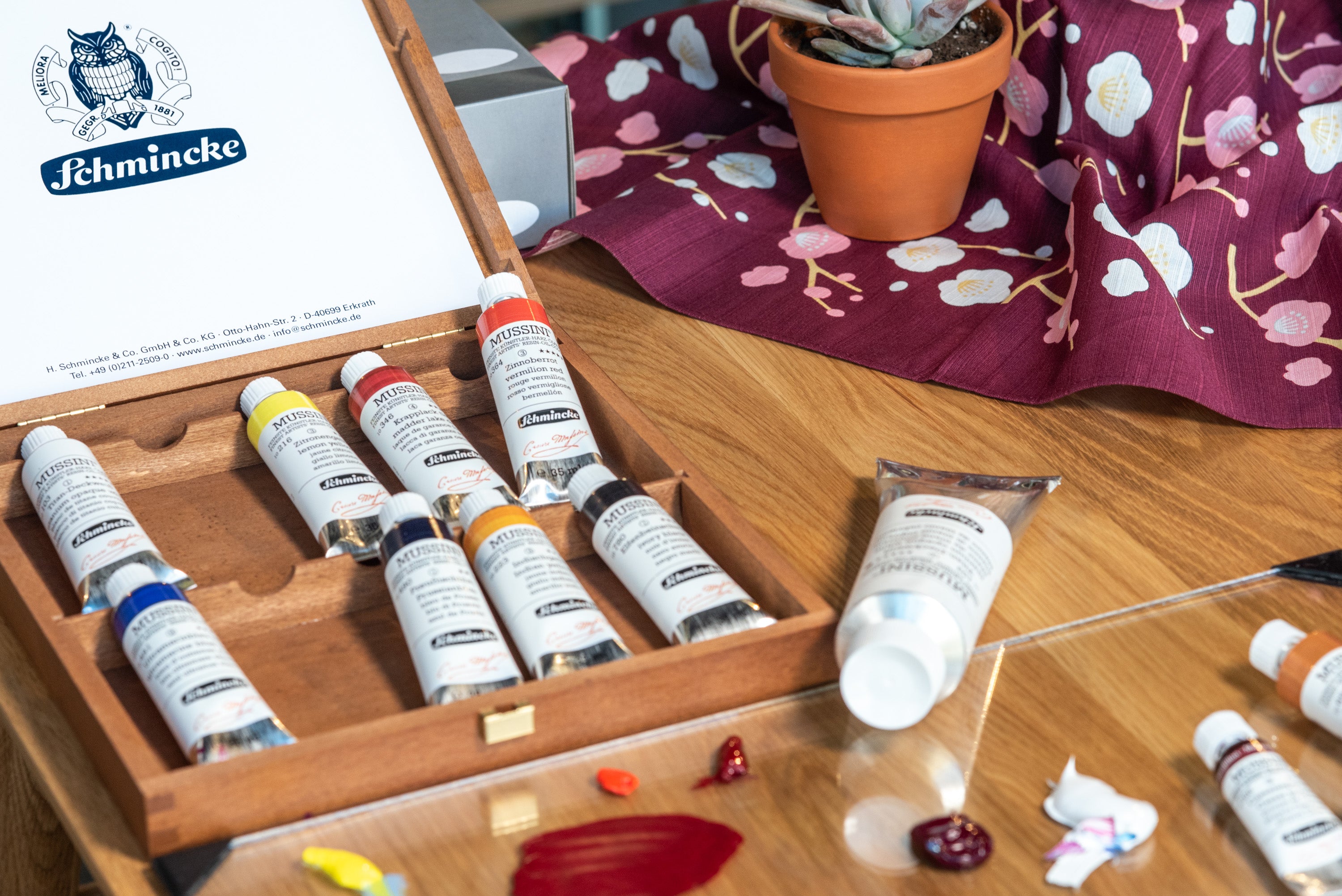 Schmincke - Mussini Oil Colors, Wood Box Set of 10 - St. Louis Art Supply