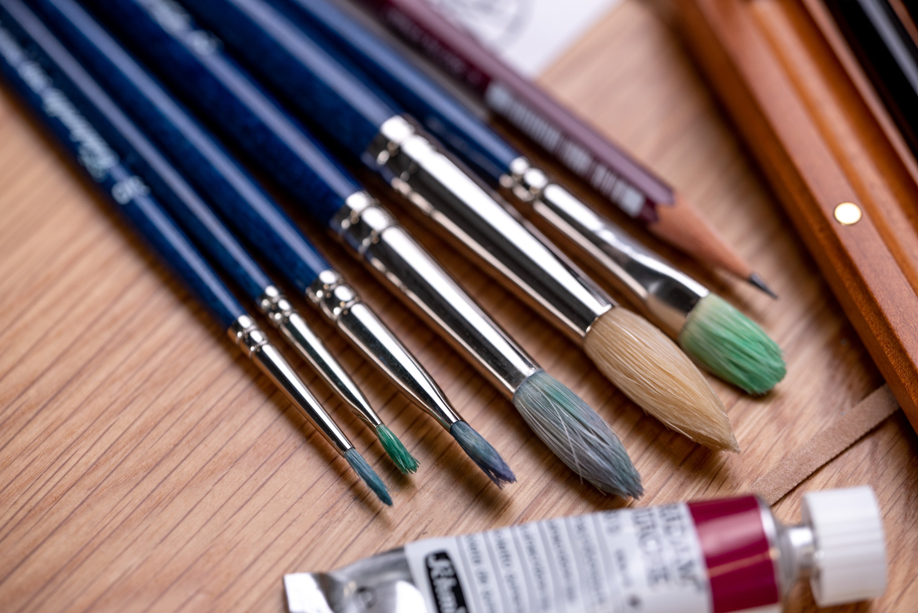 Setola Extra Short-Handled Bristle Brushes, Series 390 (Round)