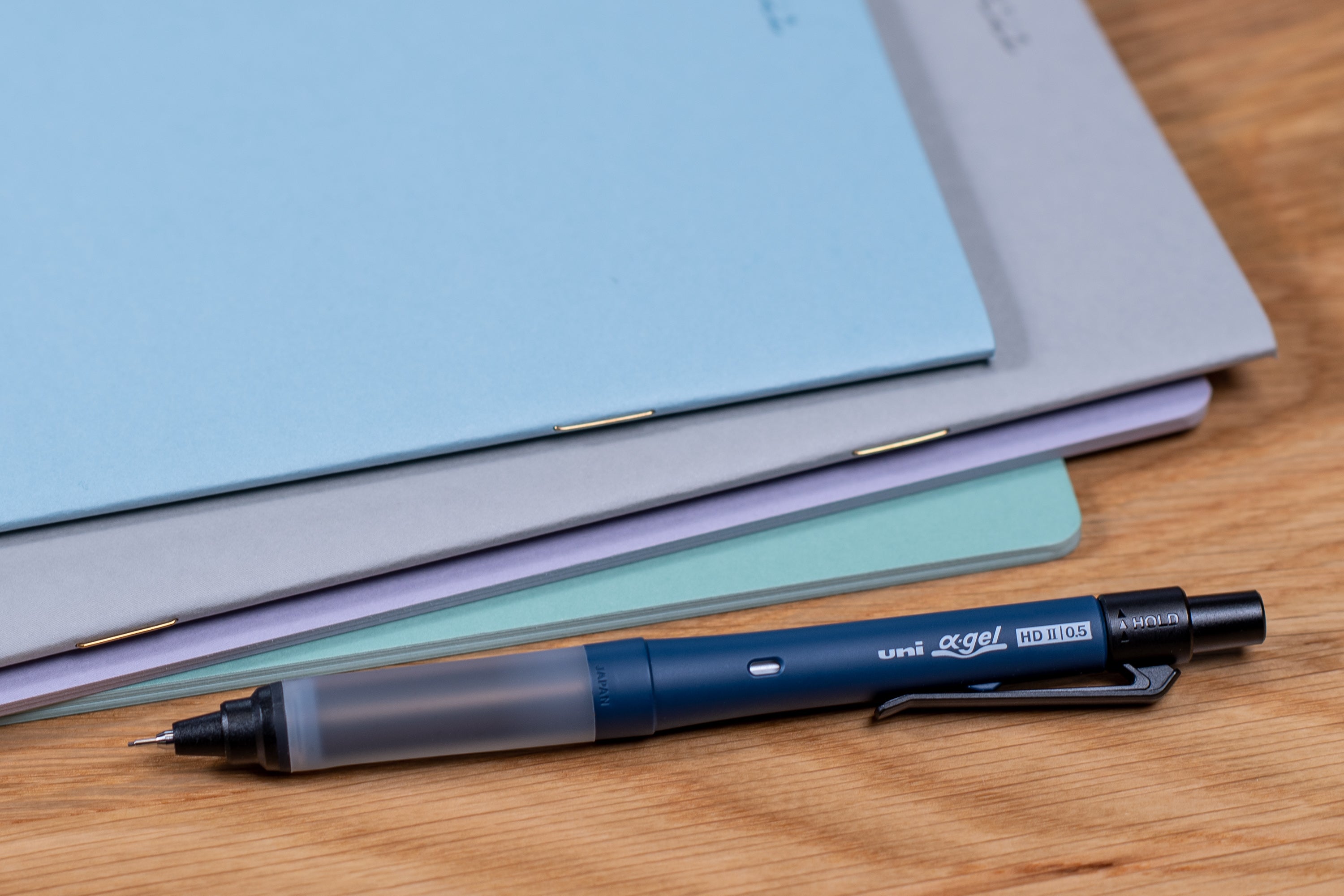 Uni Alpha Gel Switch Mechanical Pencil