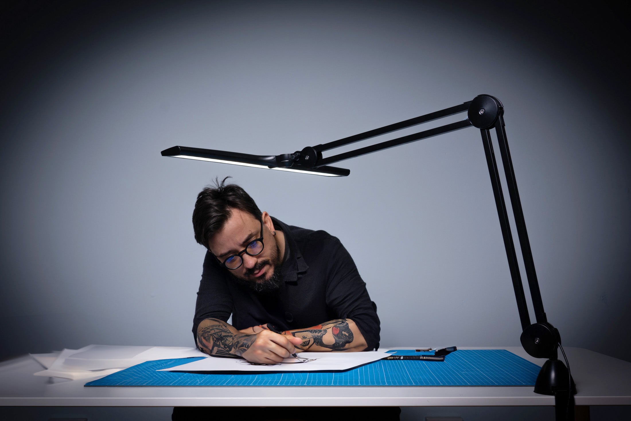 Lumi Professional Task Lamp