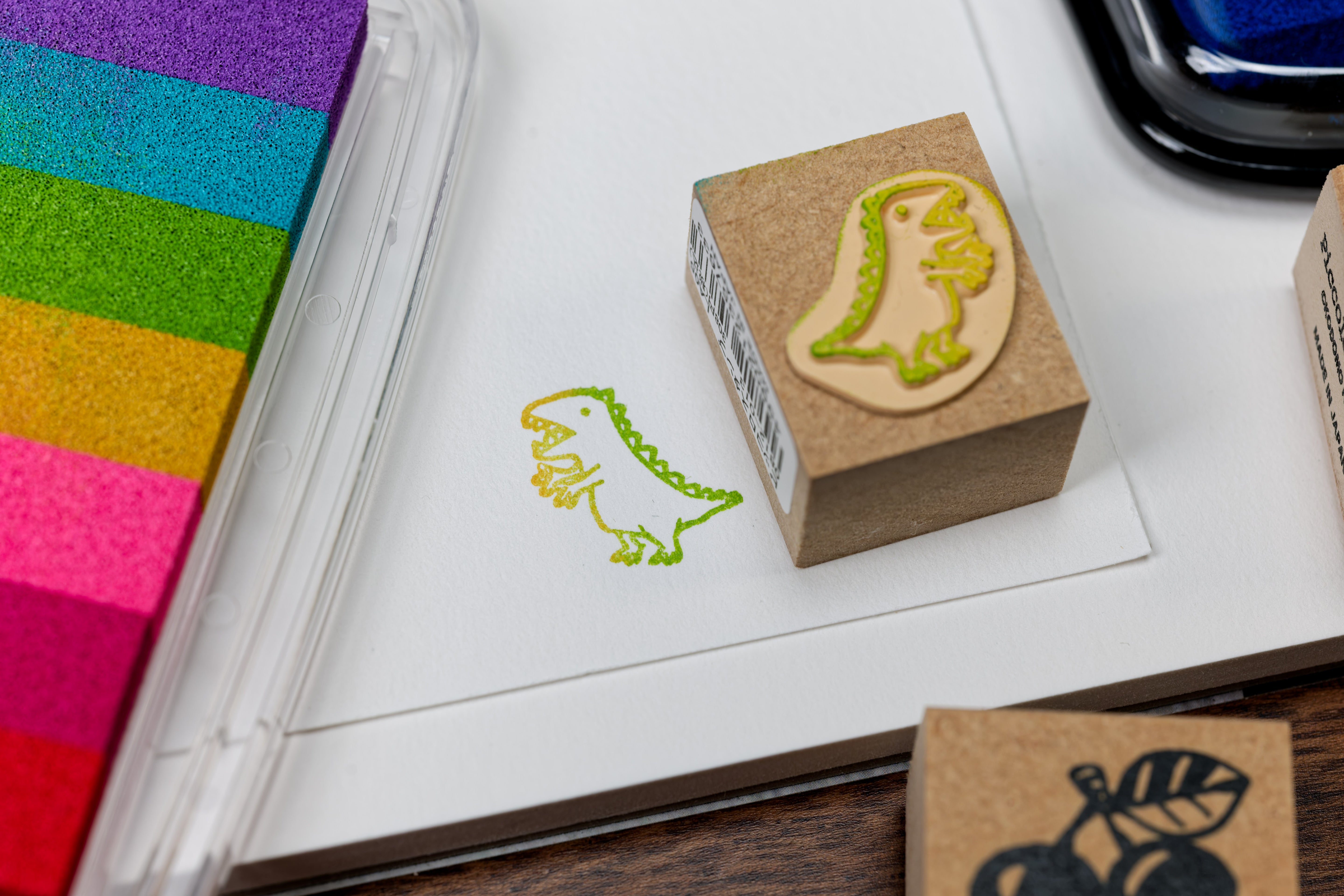 Dinosaur Rubber Stamp, 1"