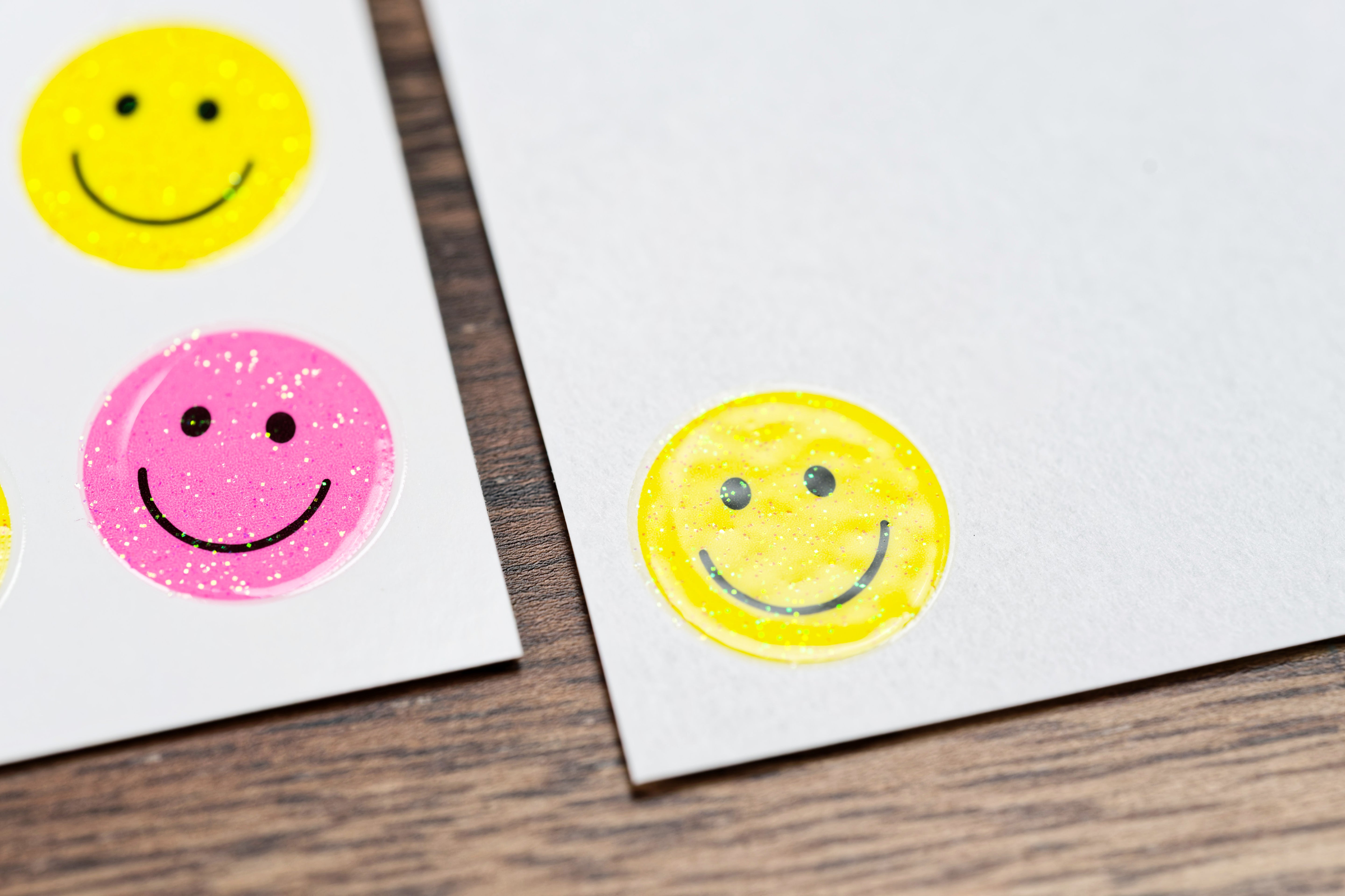 Glitter-Glue Sticker Sheet, Smilies