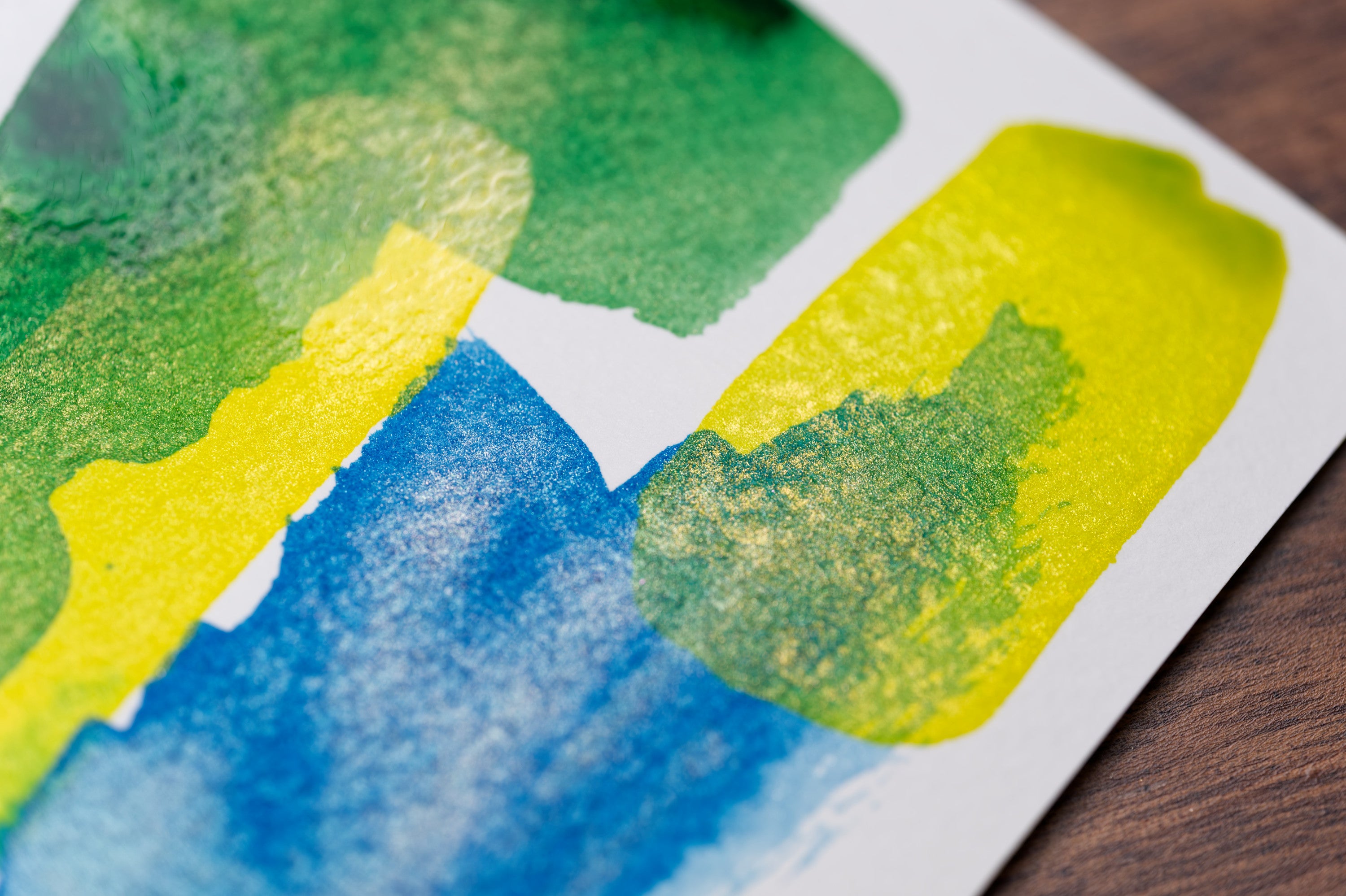 Pearlescent Ink Medium