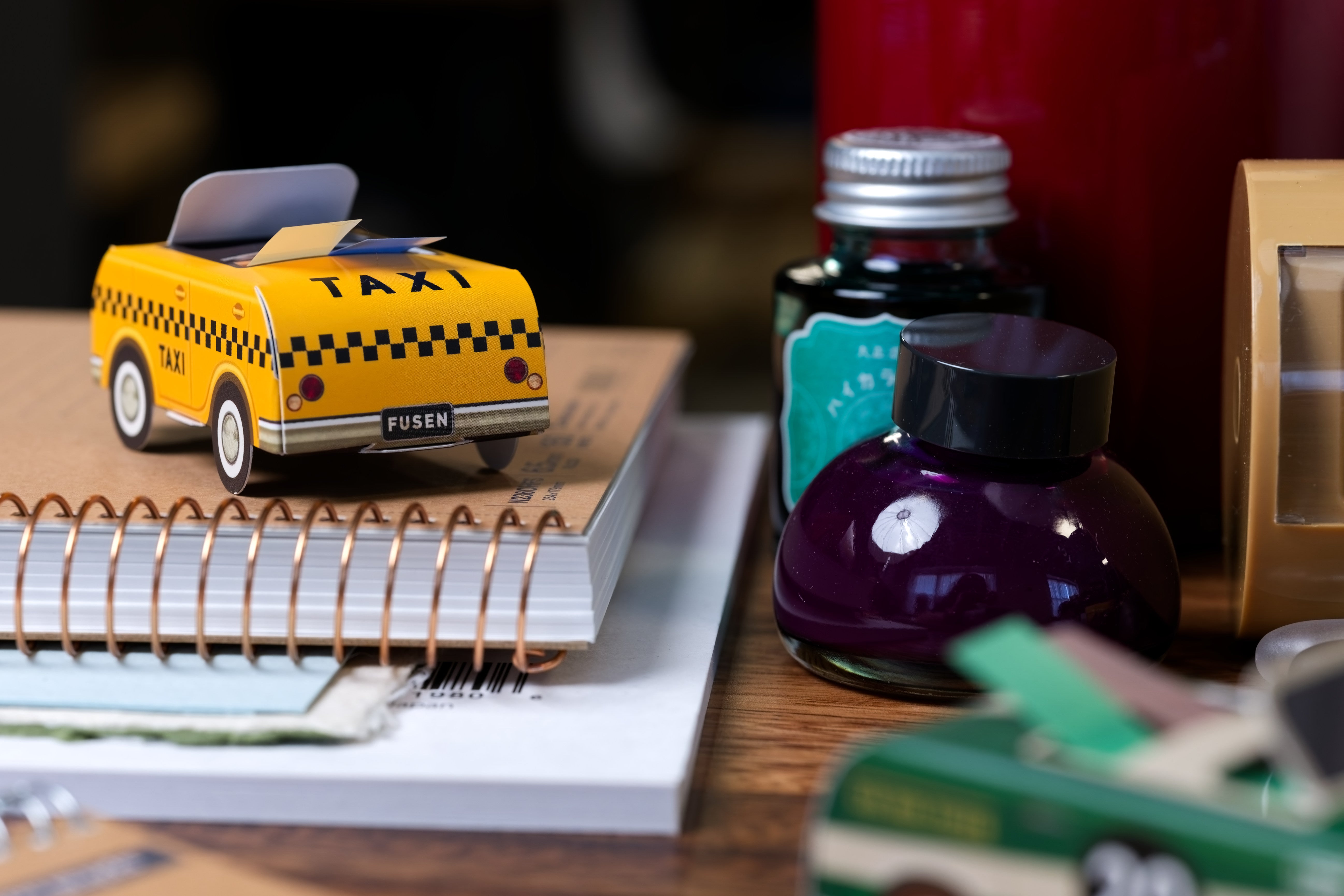 Sticky Tab Dispenser, Green Racecar