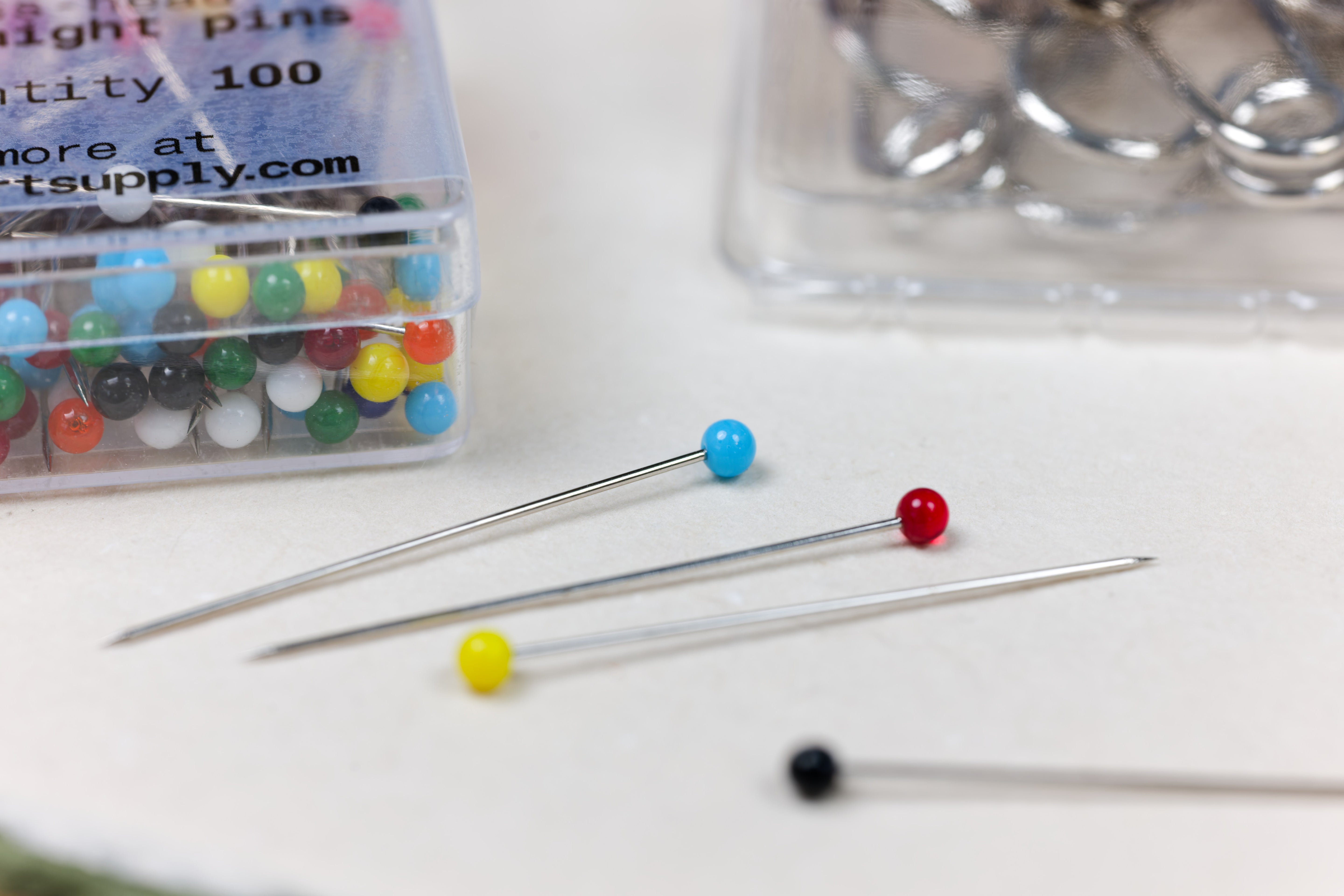 Glass-Head Straight Pins, Box of 100