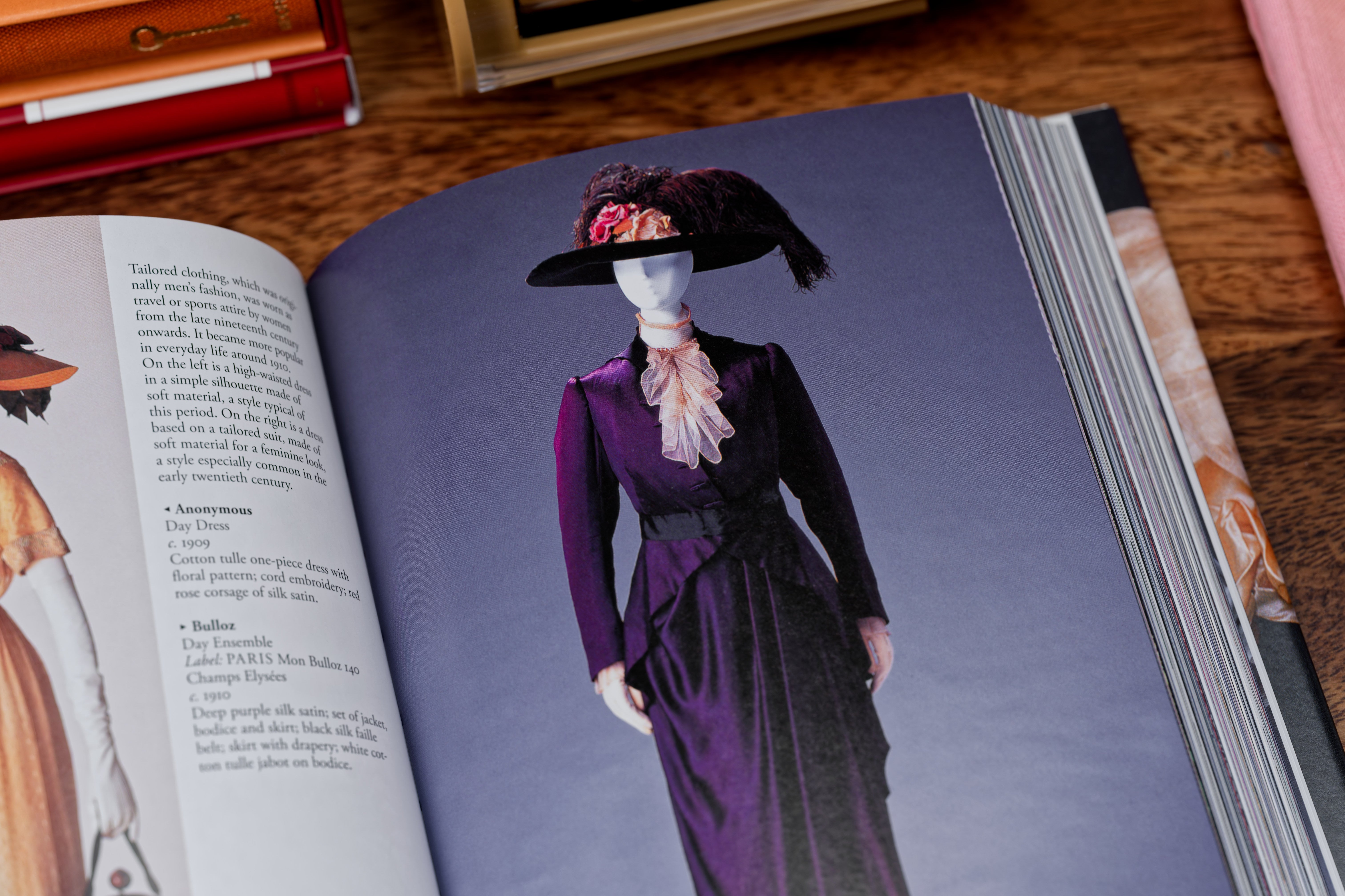 Fashion History from the 18th to the 20th Century – St. Louis Art