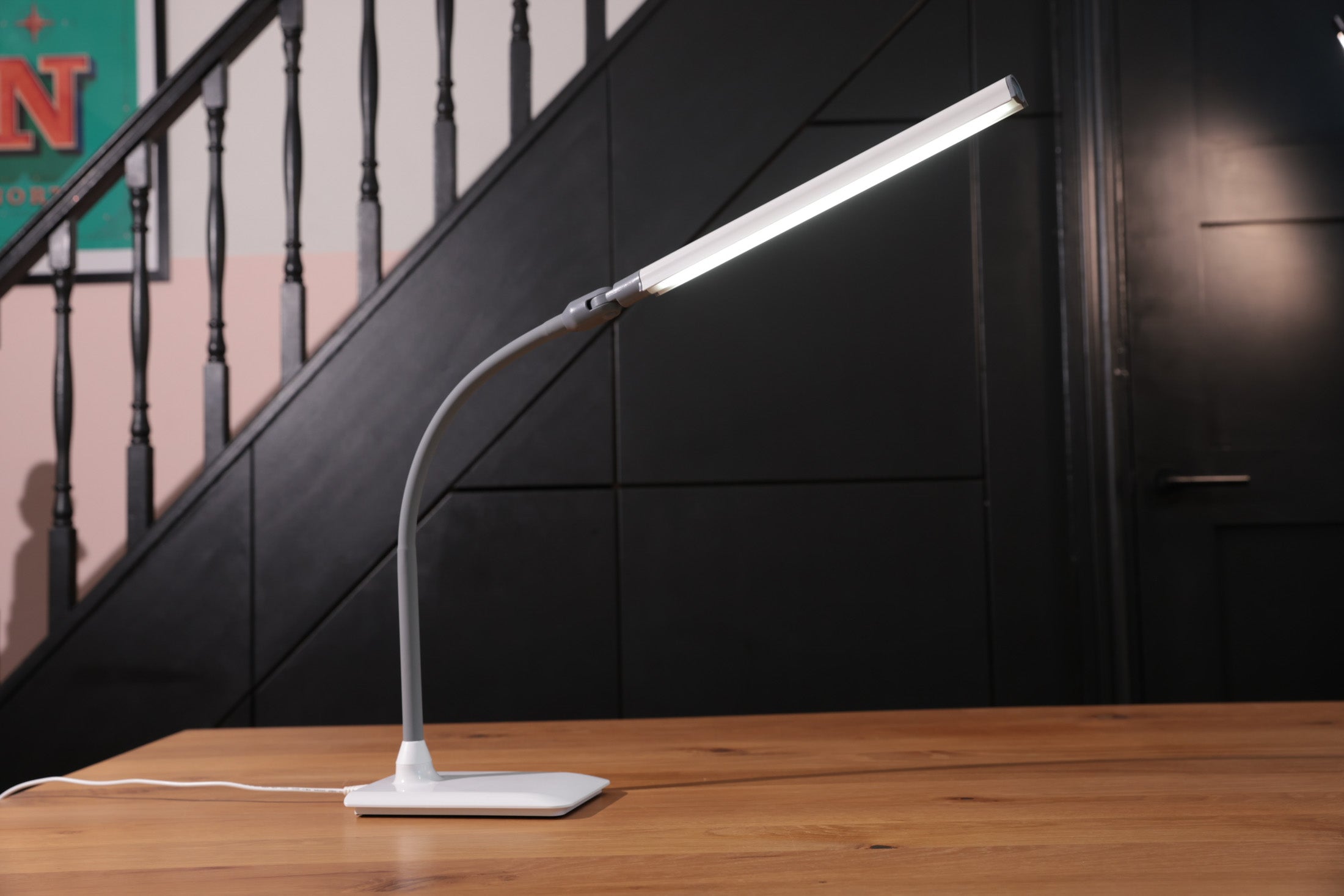 Daylight UnoPro Table Lamp