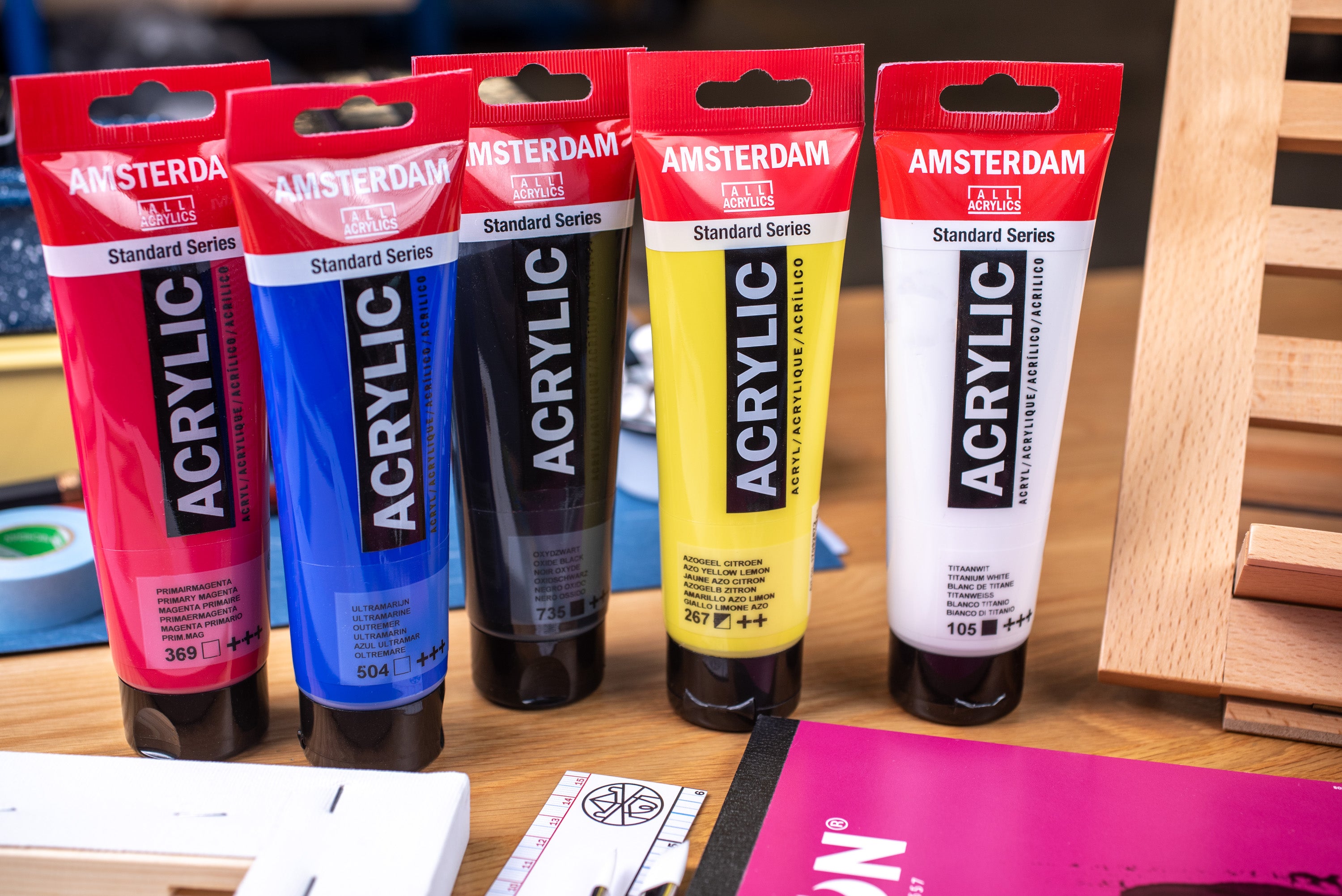 Desktop Studio: Acrylic Painting Bundle