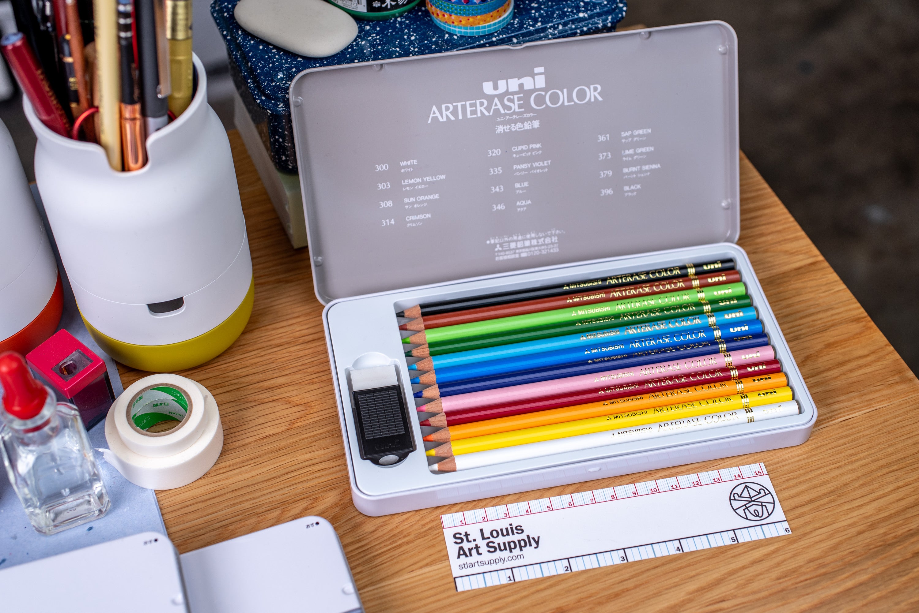 Uni Arterase Colored Pencils, Set of 12 – St. Louis Art Supply