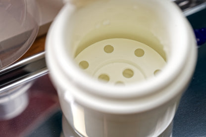 Cotton Brush with Reservoir