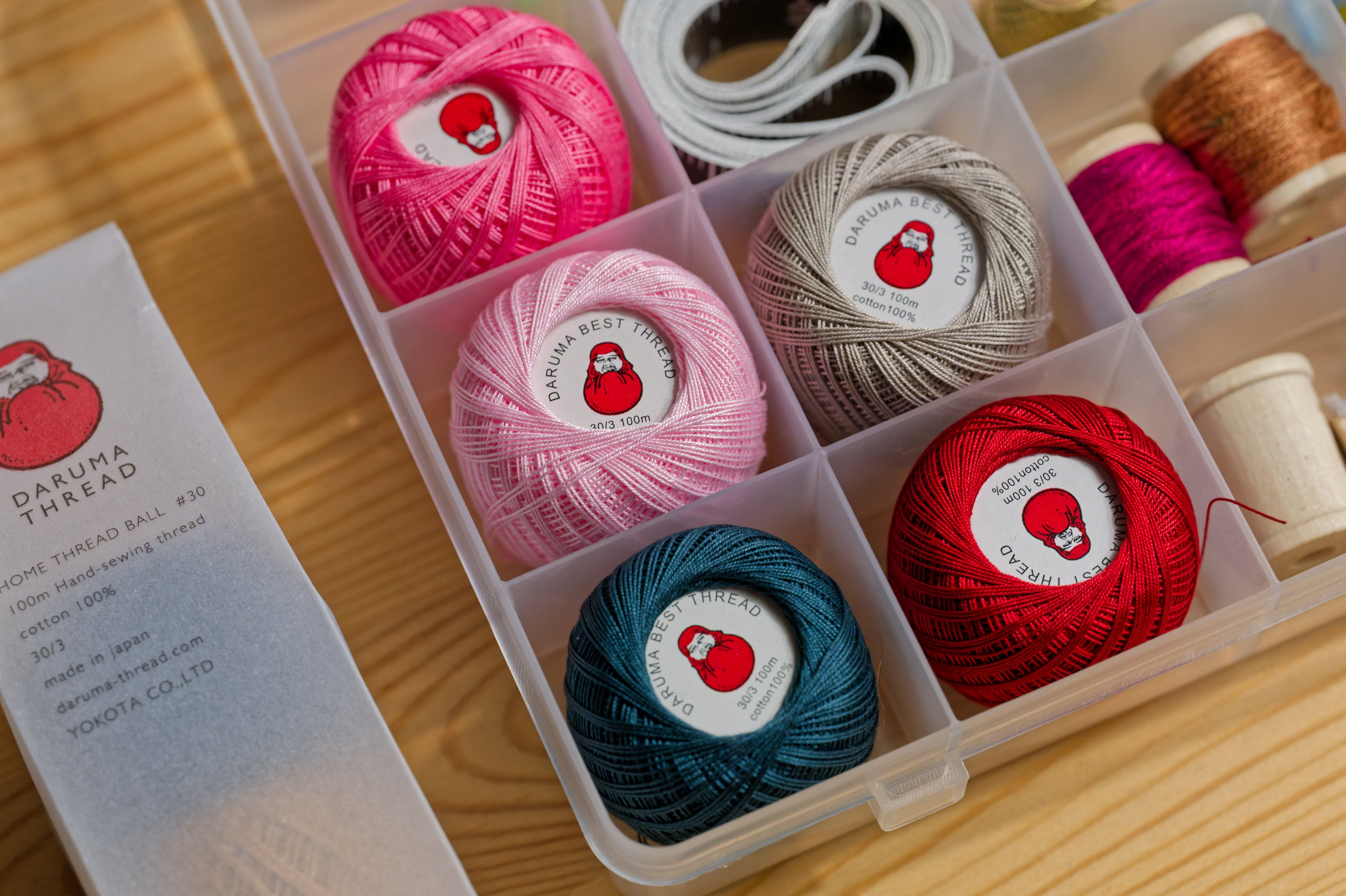 Daruma Hand-Sewing Thread, Set of 5, Hyakujuro