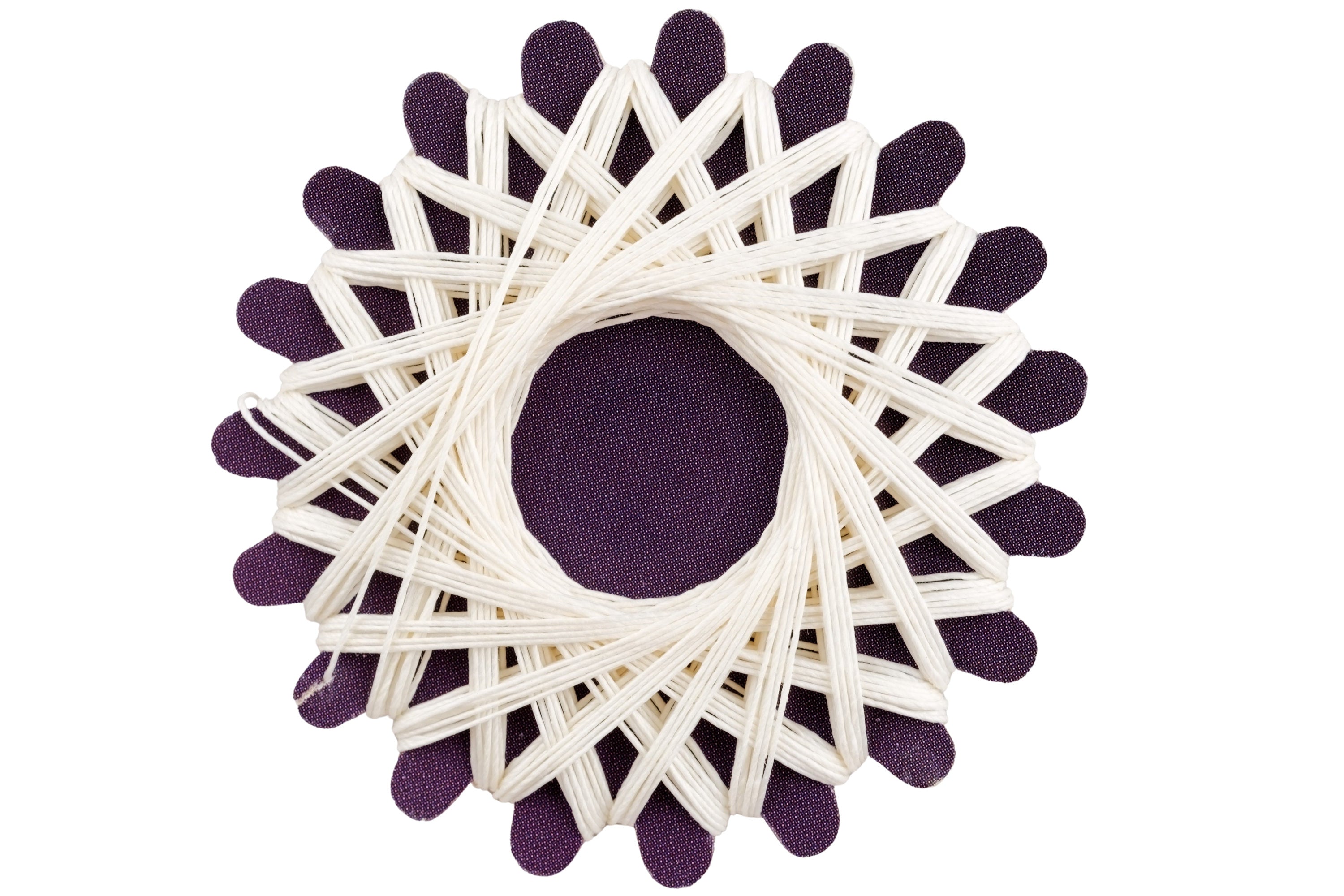 Waxed Linen Thread, 20 m Star Card