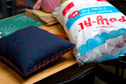 Sashiko Cloth with Disappearing Lines (Blue/Circles)