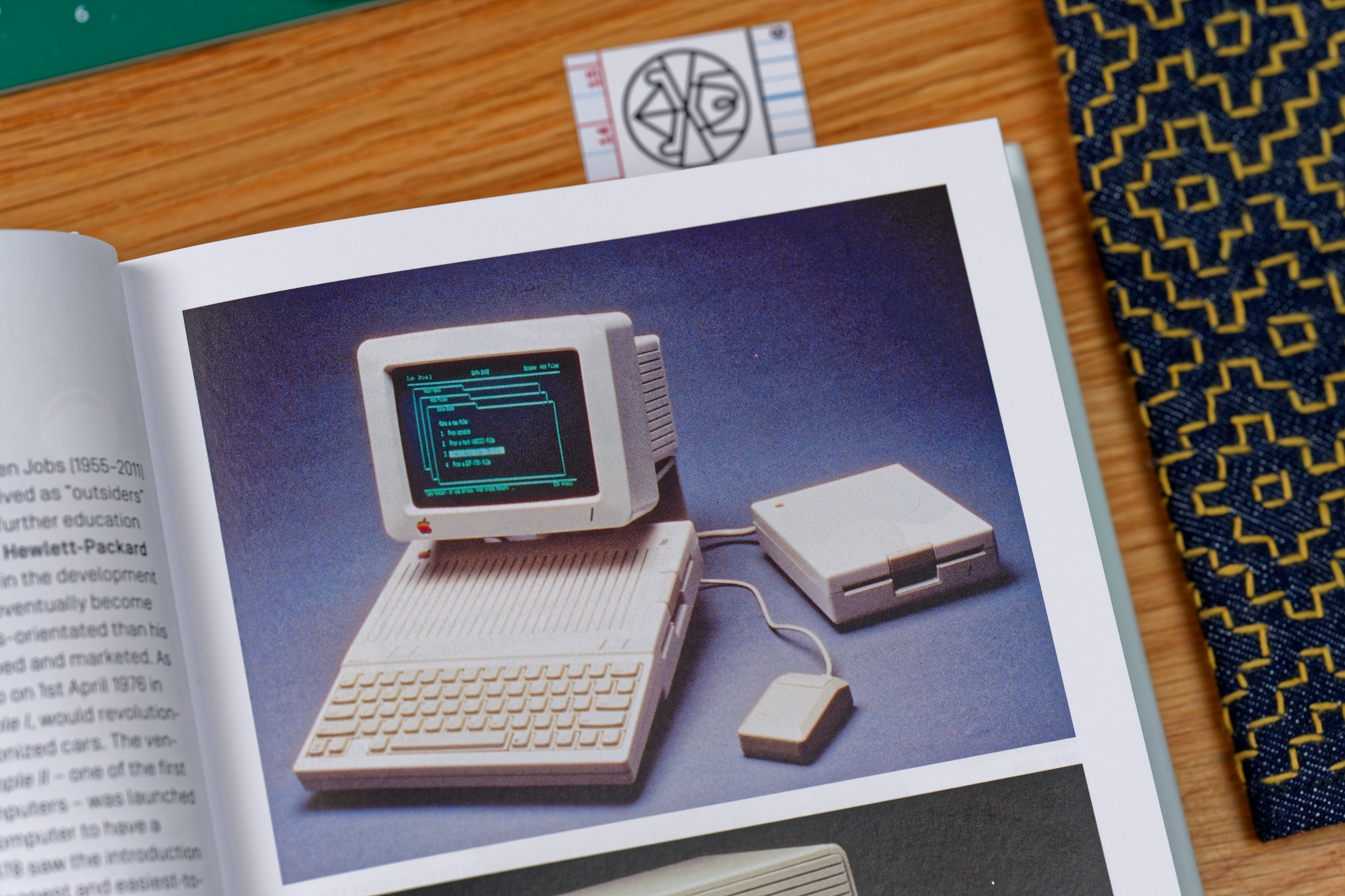 Industrial Design A-Z (Bibliotheca Universalis) – St. Louis Art Supply