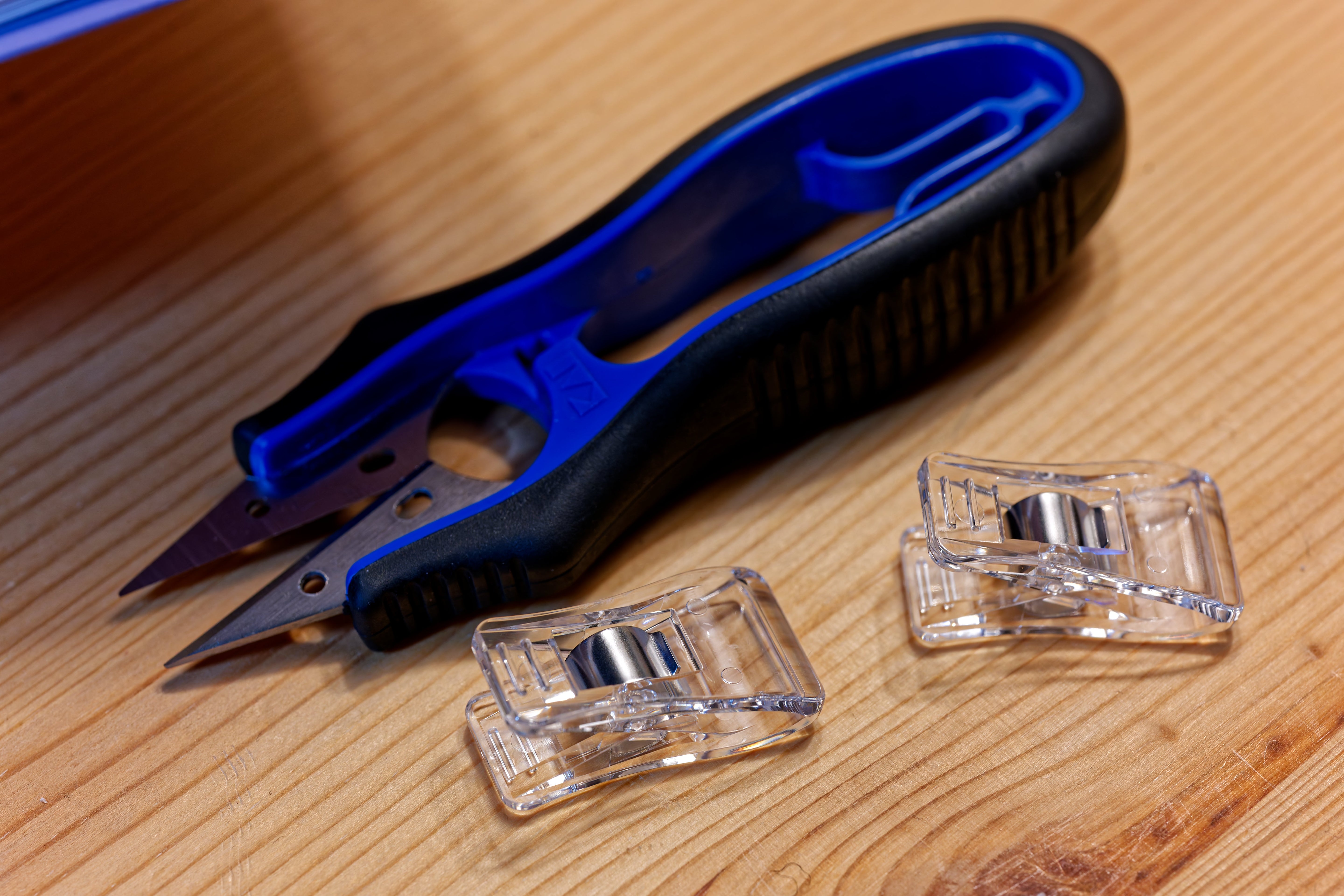 N125 Ergonomic Thread Snips